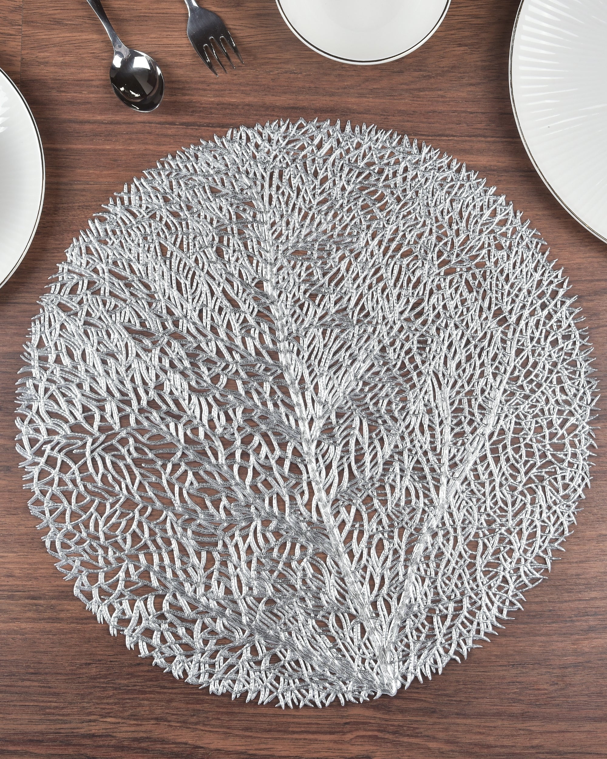 Premsons® Round Table Mat – Elegant Tree Metallic Placemat | Washable, Wipeable, Non-Slip & Heat-Resistant | Stylish Table Mat for Dining, Kitchen, Wedding & Party Décor – Silver