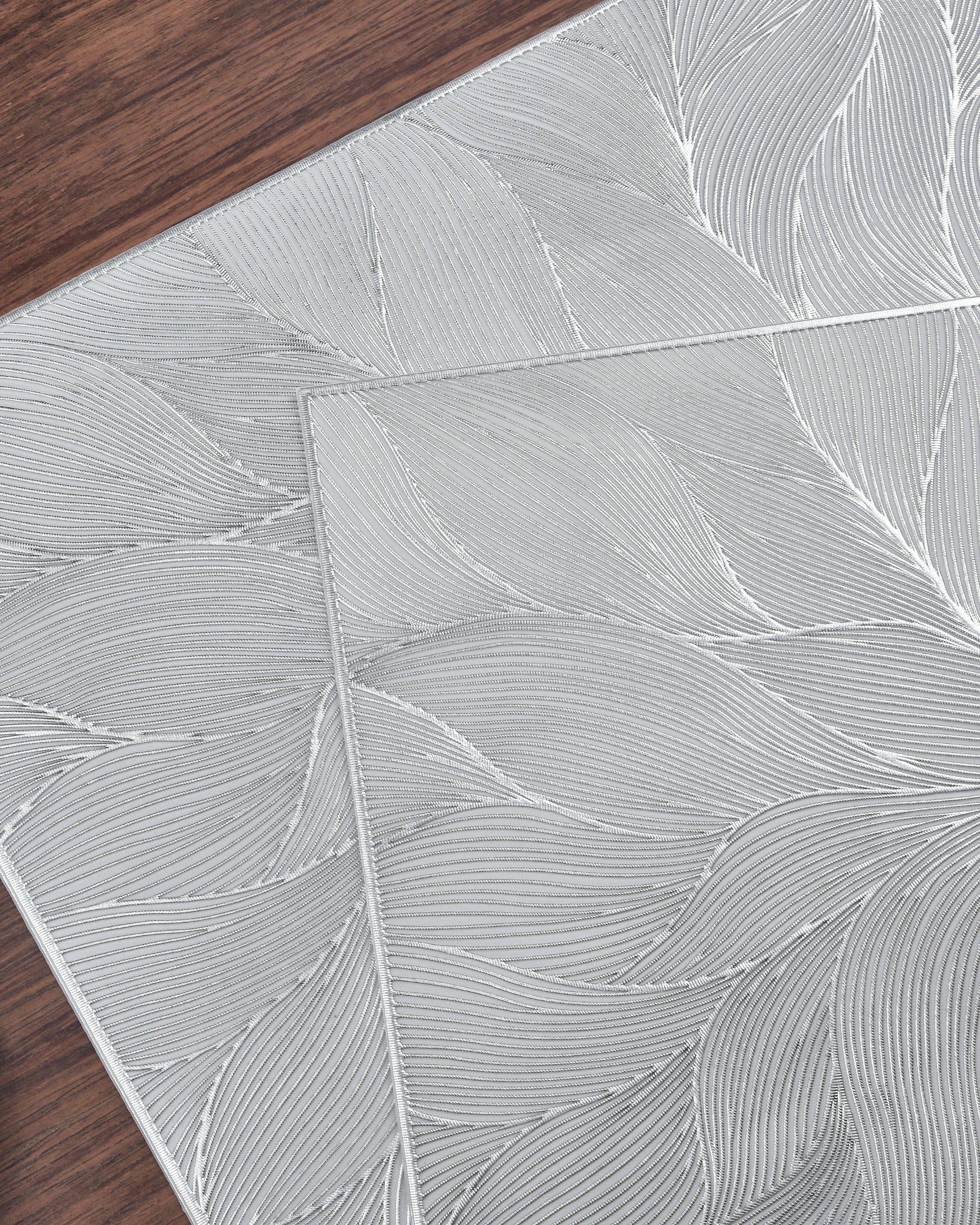 Premsons® Modern Floral Design Rectangle Metallic Placemats – Washable, Wipeable, Non-Slip & Stain-Resistant Hollow Table Mats for Dining, Kitchen, Wedding & Party Decoratio