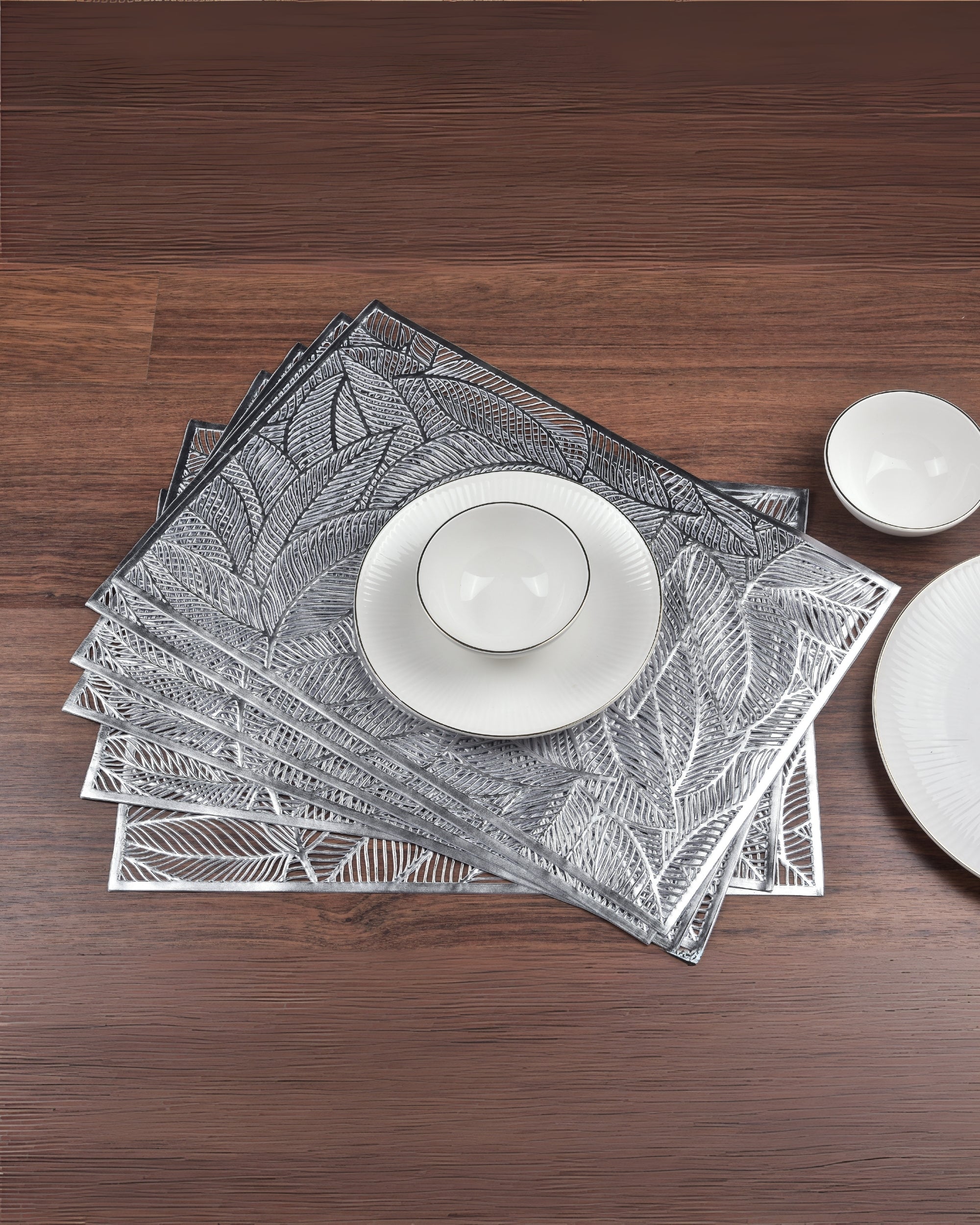 Premsons® Modern Silver Leaf Design Rectangle Metallic Placemats – Washable, Wipeable, Non-Slip & Stain-Resistant Hollow Table Mats for Dining, Kitchen, Wedding & Party Decoration