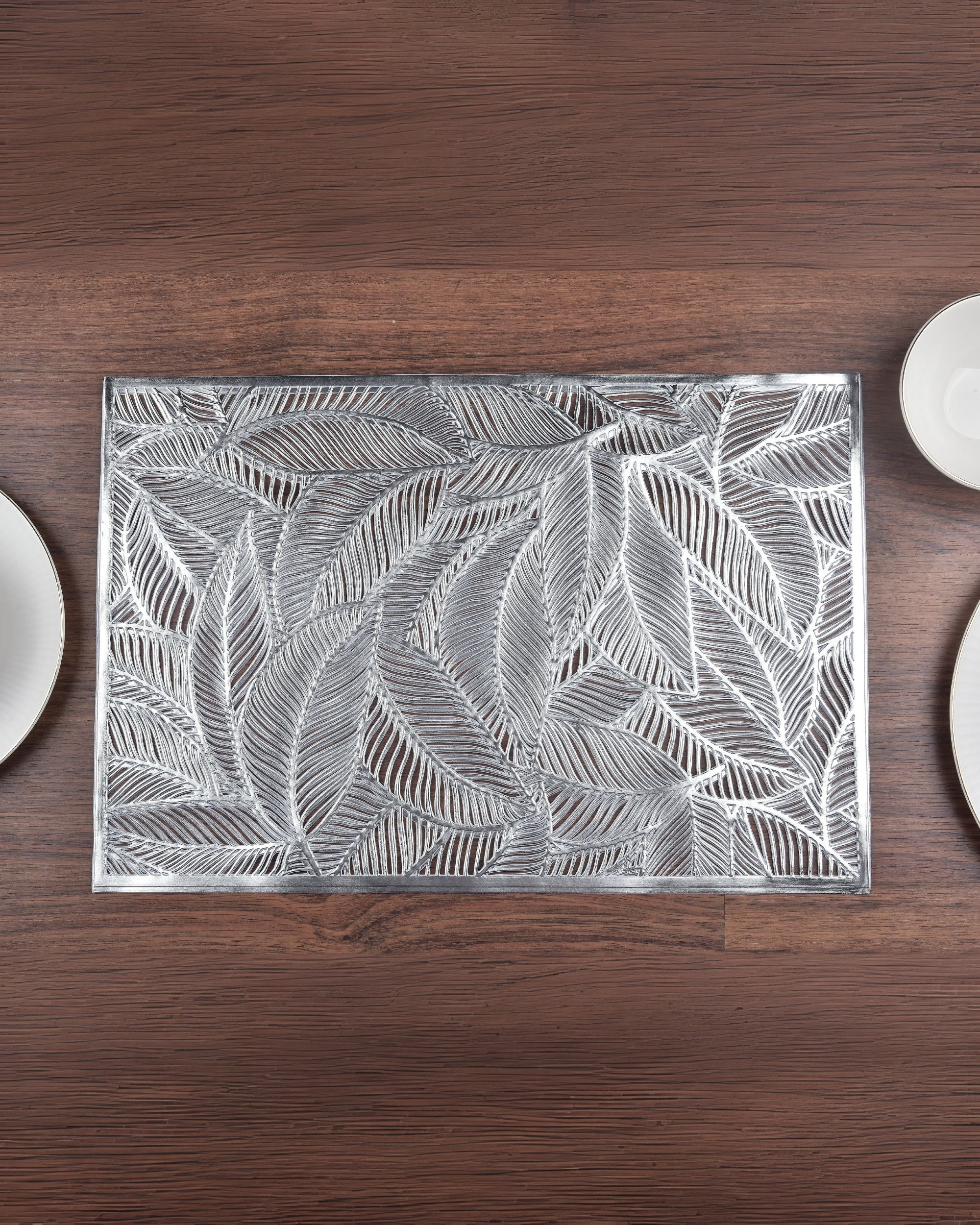 Premsons® Modern Silver Leaf Design Rectangle Metallic Placemats – Washable, Wipeable, Non-Slip & Stain-Resistant Hollow Table Mats for Dining, Kitchen, Wedding & Party Decoration