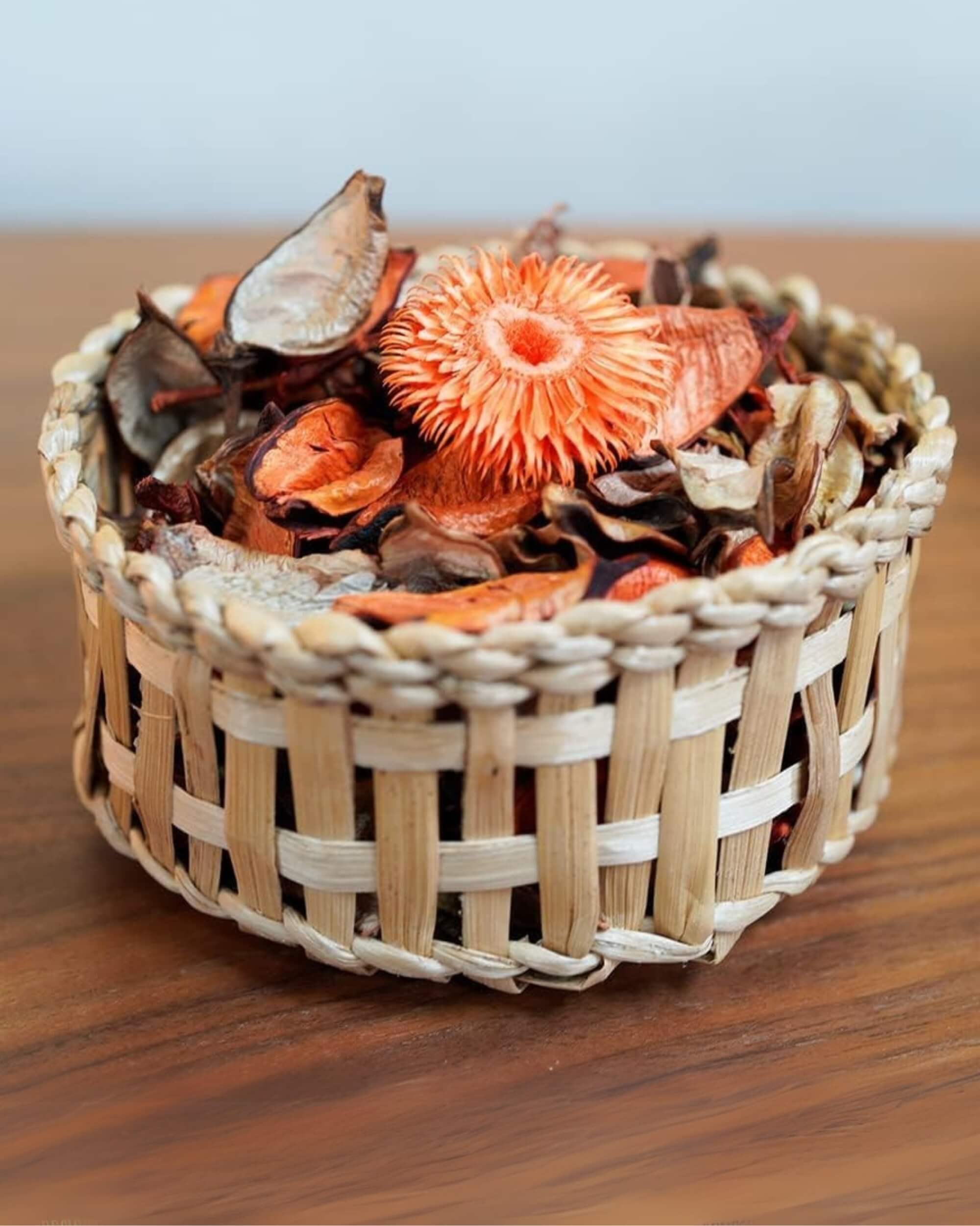 Eternia® Potpourri with Petals for Home Fragrance – Dried Flowers for Office, Bathroom & Spa Décor – Long-Lasting Room Air Freshener & Vase Filler - 100 gm