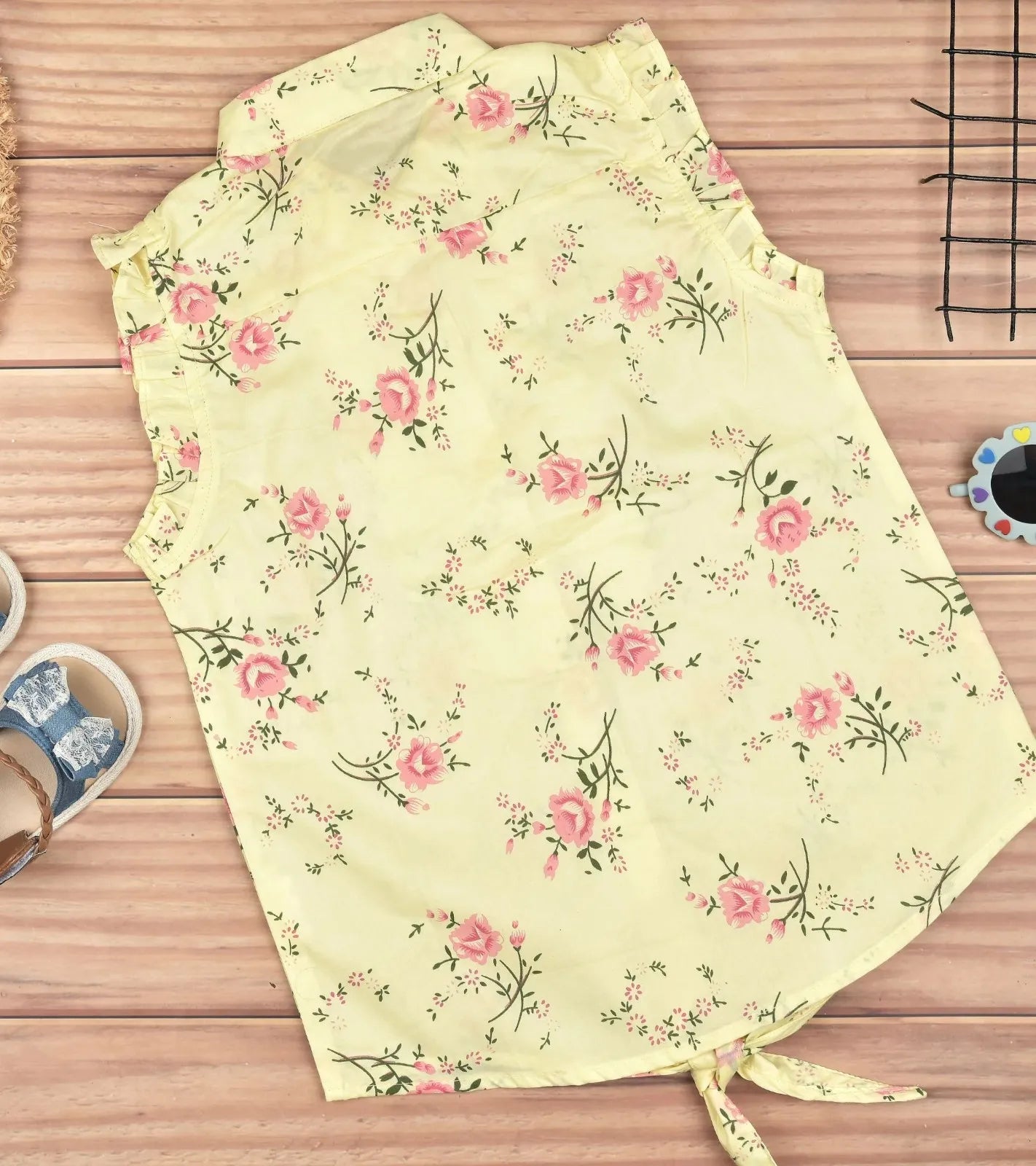 Premsons® Floral Fantasy Girls’ Sleeveless Floral Top with Tie Knot & Ruffle Detail – Casual Shirt with Pockets