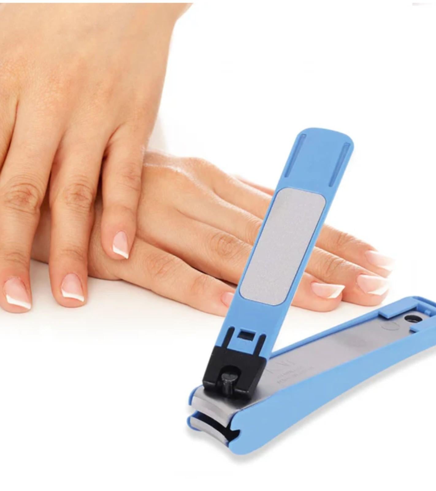 Clipper Standard M – Precision Japanese Nail Cutter, Medium Size, Made in Japan - Blue