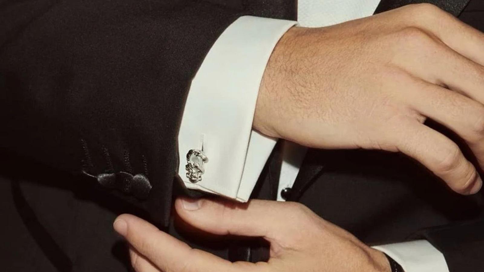 Fashion - Men - Belts, Ties & Cufflinks