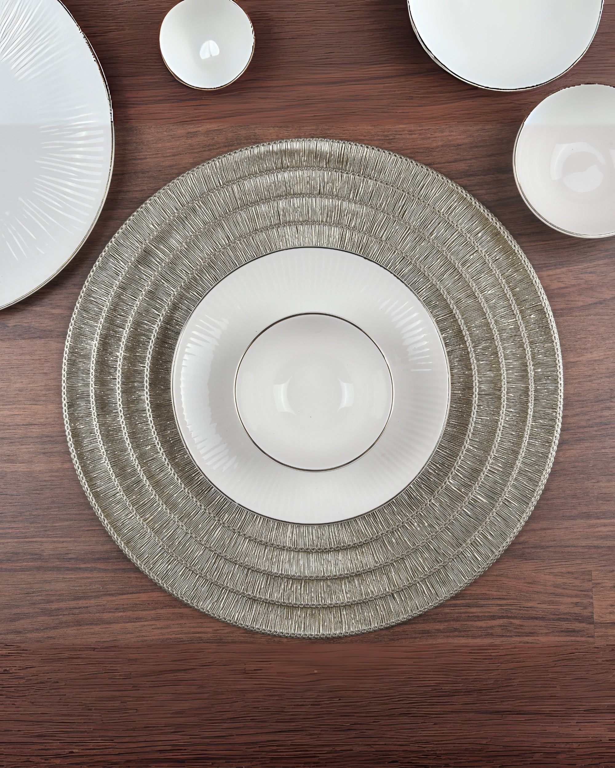 Premsons® Round Table Mat – Premium Spiral Metallic Placemat | Washable, Wipeable, Non-Slip & Heat-Resistant | Elegant Table Mat for Dining, Kitchen, Wedding & Party Décor – Champagne Gold