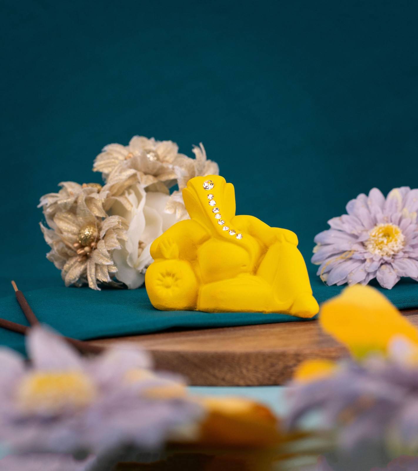 Premsons® Ganesha Idol – Peaceful Yellow Resin Idol for Calm Spaces
