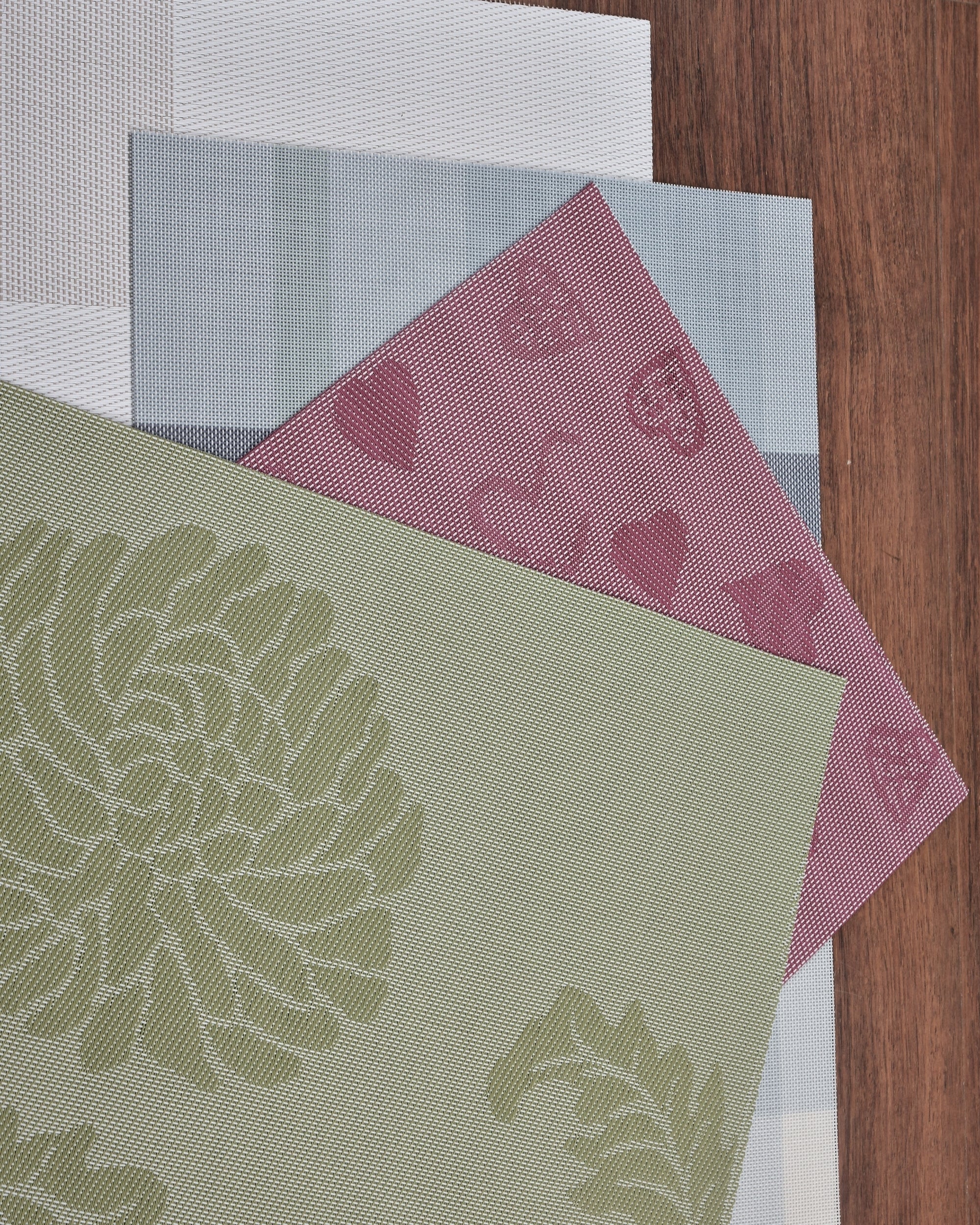 Premsons® Olive Green Rectangle Metallic Placemats – Washable, Wipeable, Non-Slip & Stain-Resistant Table Mats for Dining, Kitchen, Wedding & Party Décor
