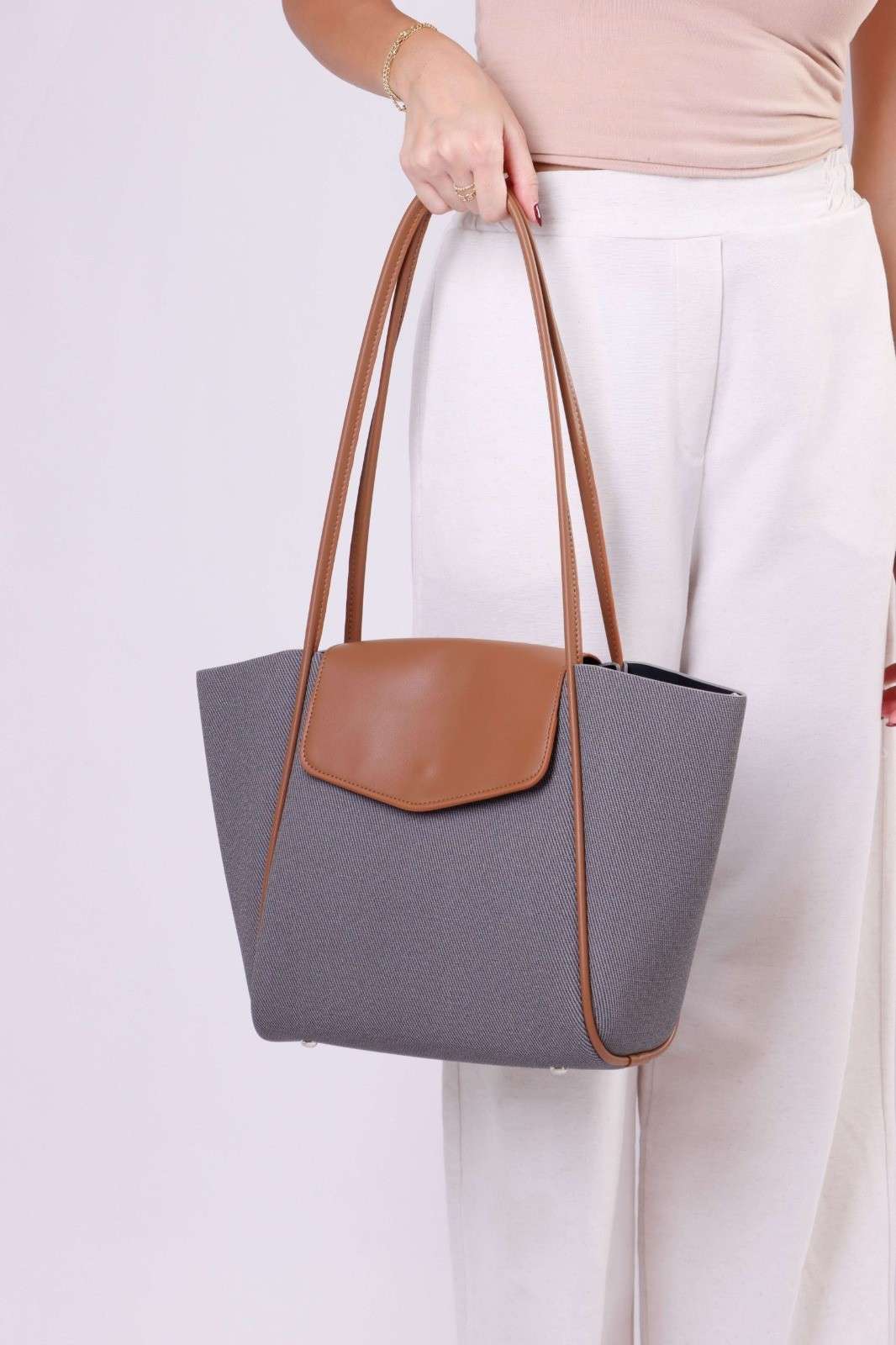 Eternia® Tweed Tote Shoulder Bag – Structured Vegan Leather Handbag (Grey & Brown)