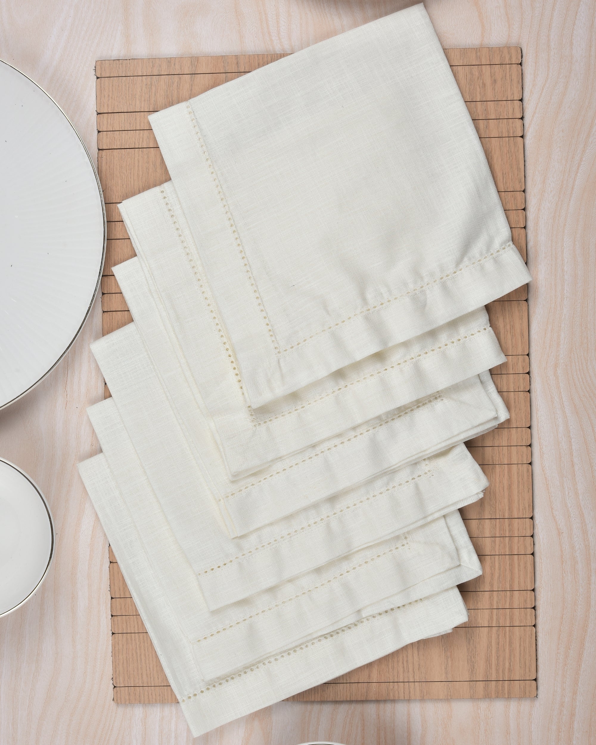 Premsons® Elegant Linen-Cotton Table Napkins – 16x16 Inch (Pack of 6) | Reusable & Machine Washable | Ideal for Dining, Parties, Weddings, Restaurants & Hotels - Off White