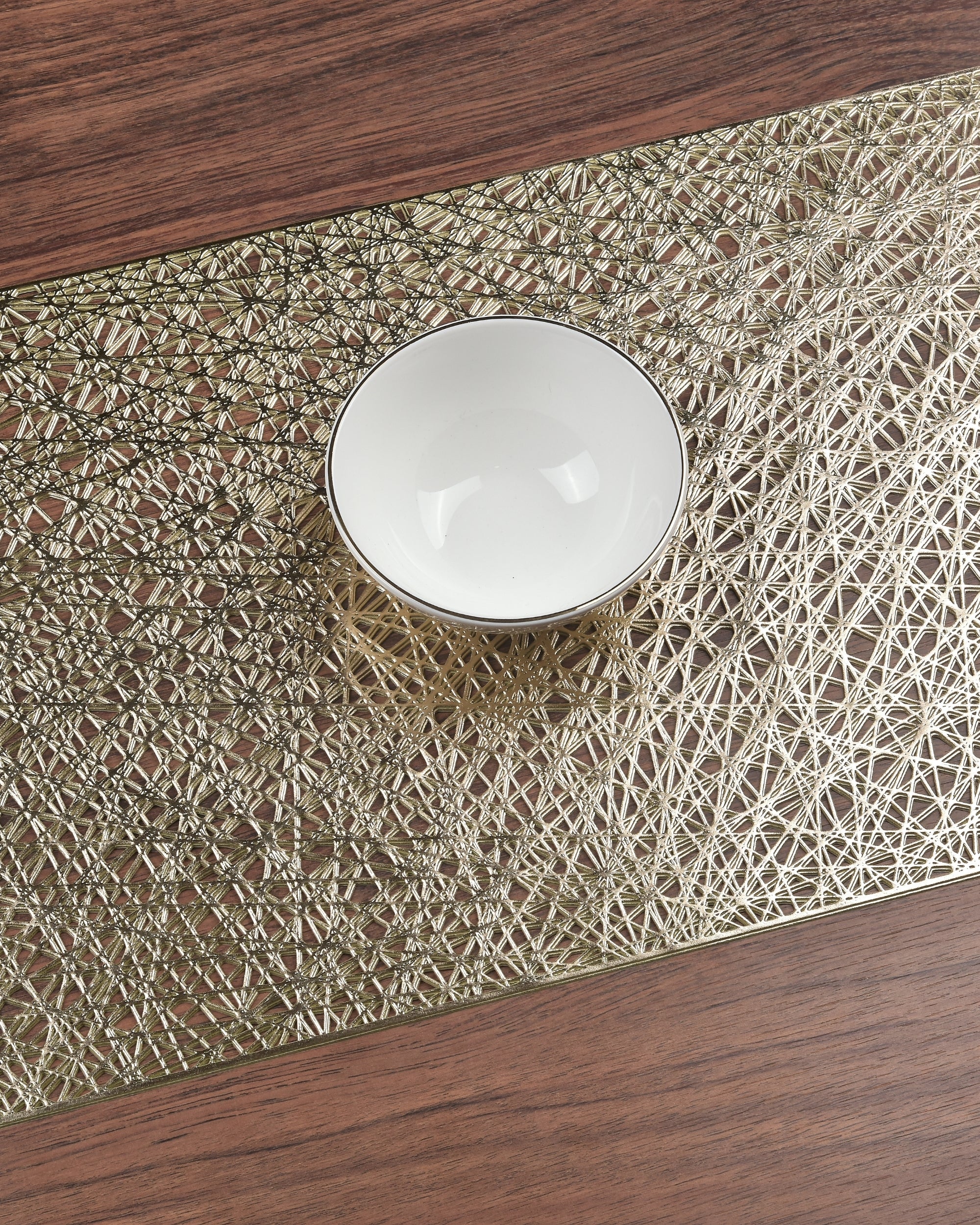 Premsons® Golden Mesh Design Rectangle Metallic Placemats – Washable, Wipeable, Non-Slip & Stain-Resistant Table Mats for Dining, Kitchen, Wedding & Party Décor
