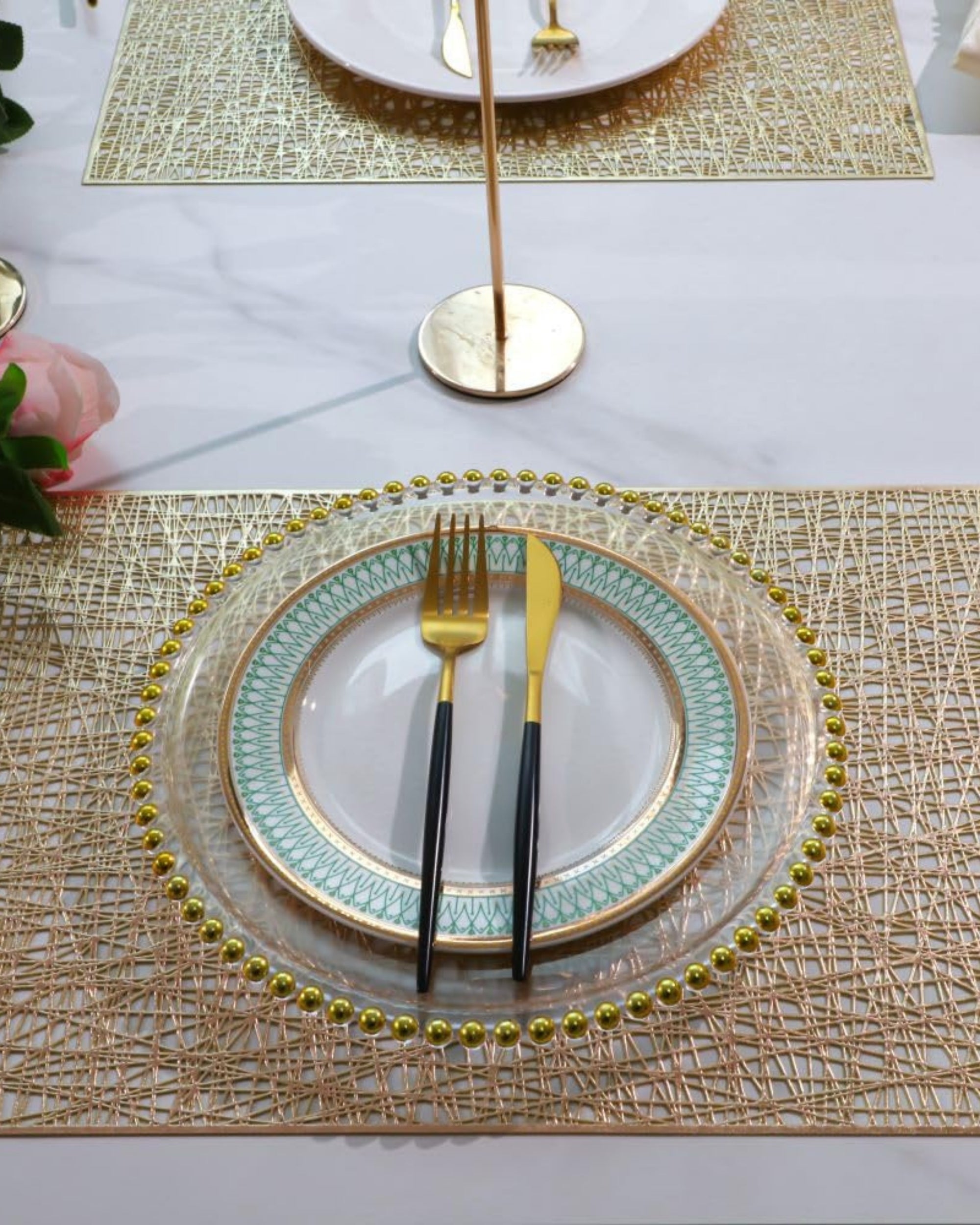 Premsons® Golden Mesh Design Rectangle Metallic Placemats – Washable, Wipeable, Non-Slip & Stain-Resistant Table Mats for Dining, Kitchen, Wedding & Party Décor