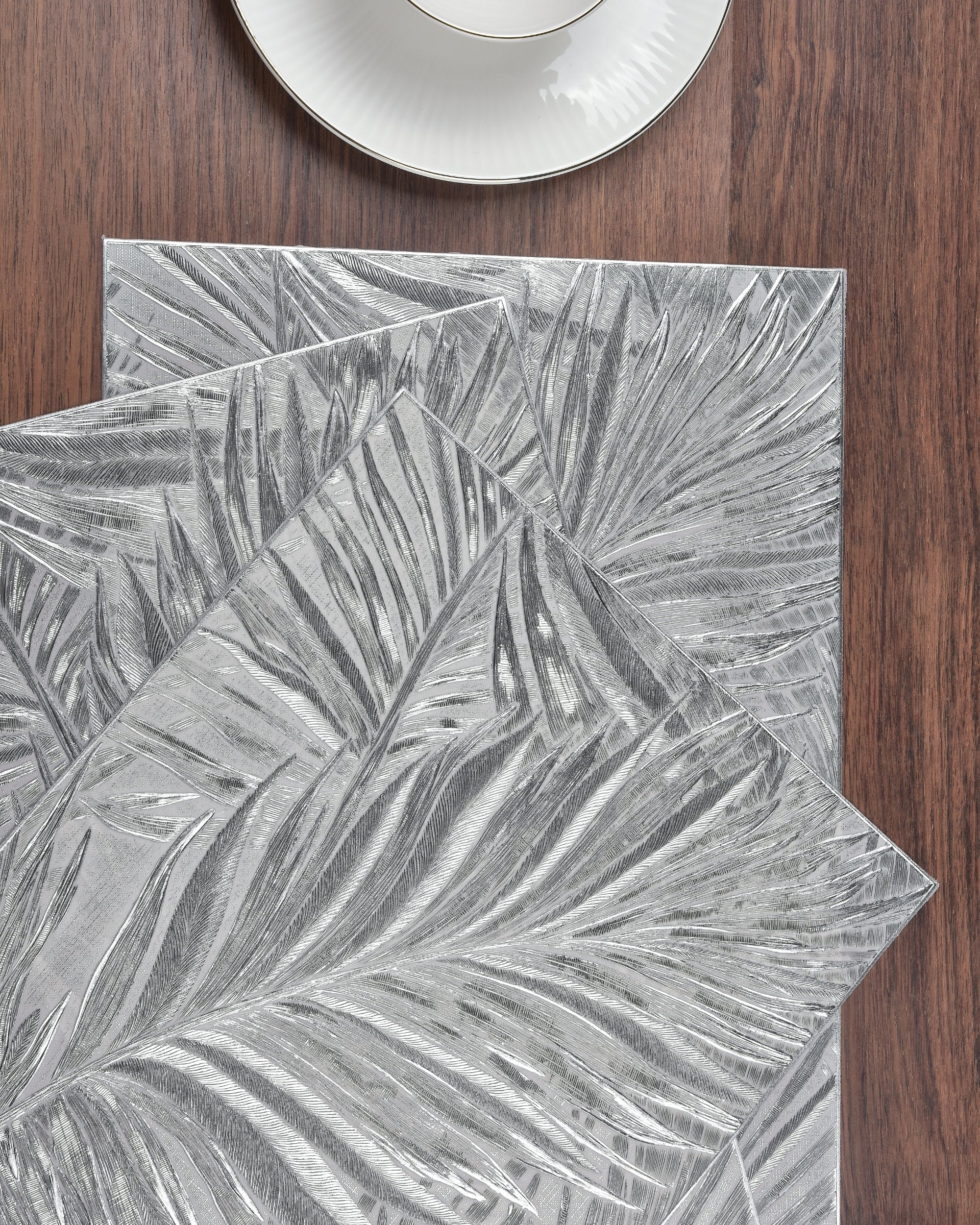 Premsons® Silver Leaf Design Rectangle Metallic Placemats – Washable, Wipeable, Non-Slip & Stain-Resistant Hollow Table Mats for Dining, Kitchen, Wedding & Party Decoration