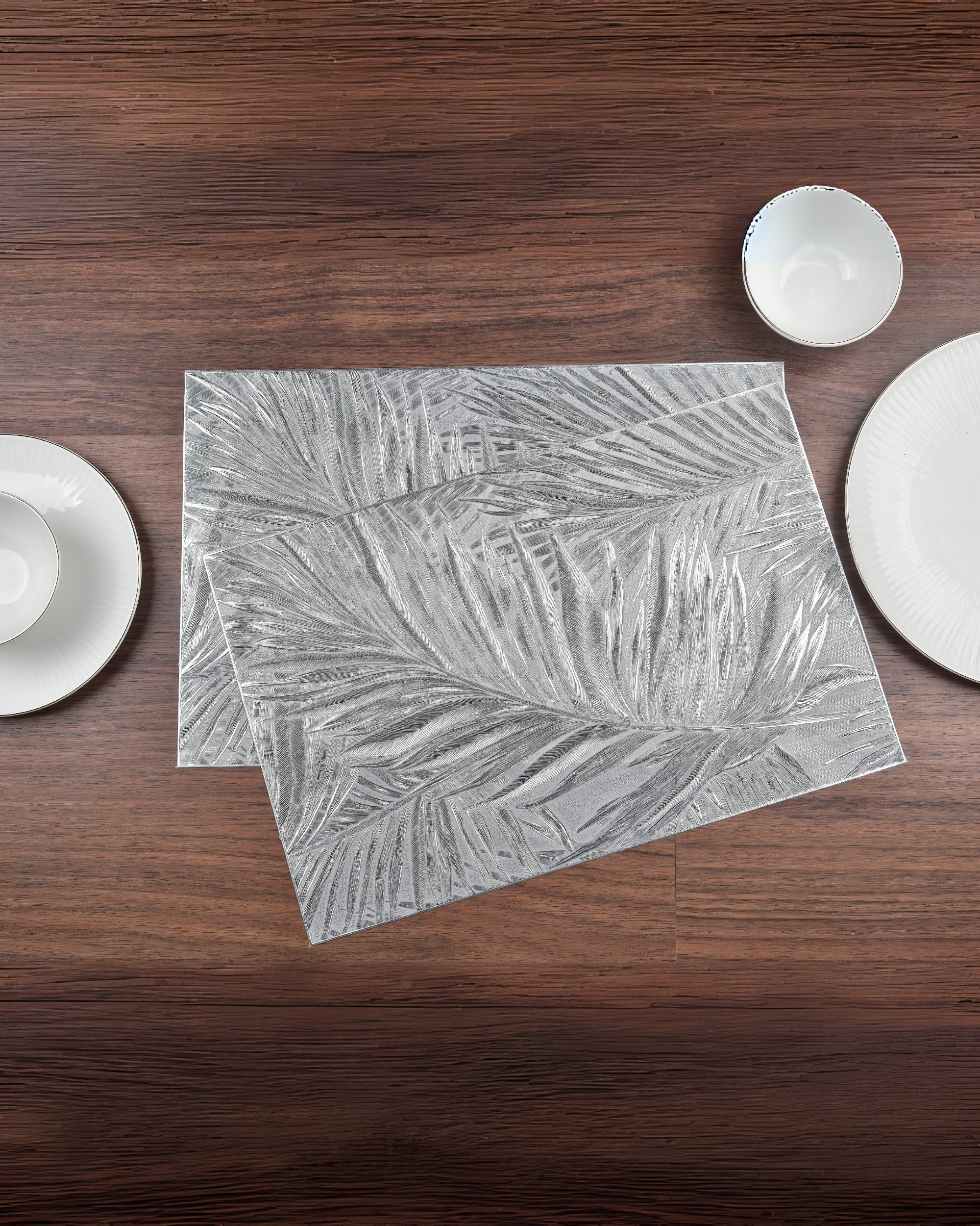 Premsons® Silver Leaf Design Rectangle Metallic Placemats – Washable, Wipeable, Non-Slip & Stain-Resistant Hollow Table Mats for Dining, Kitchen, Wedding & Party Decoration