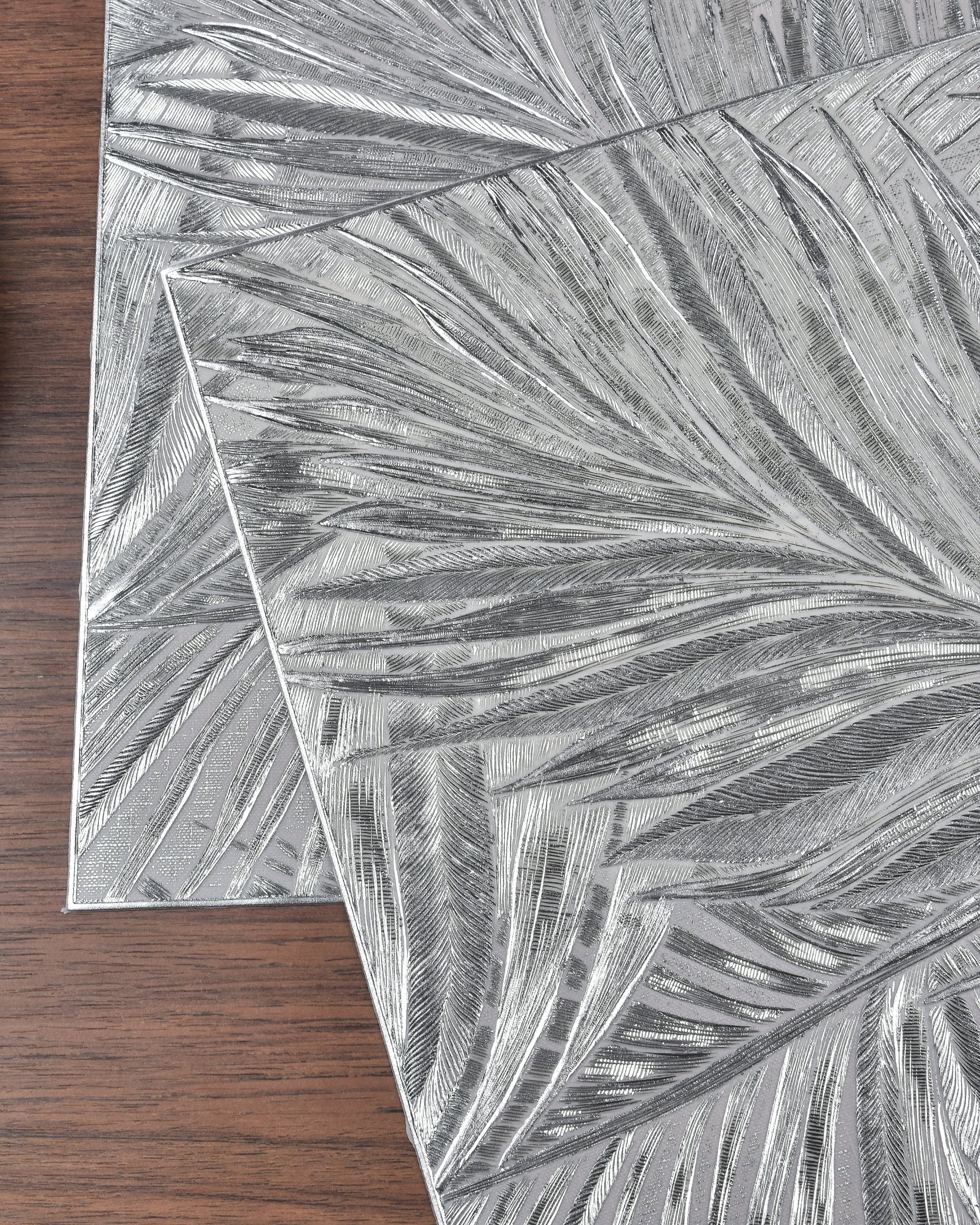 Premsons® Silver Leaf Design Rectangle Metallic Placemats – Washable, Wipeable, Non-Slip & Stain-Resistant Hollow Table Mats for Dining, Kitchen, Wedding & Party Decoration