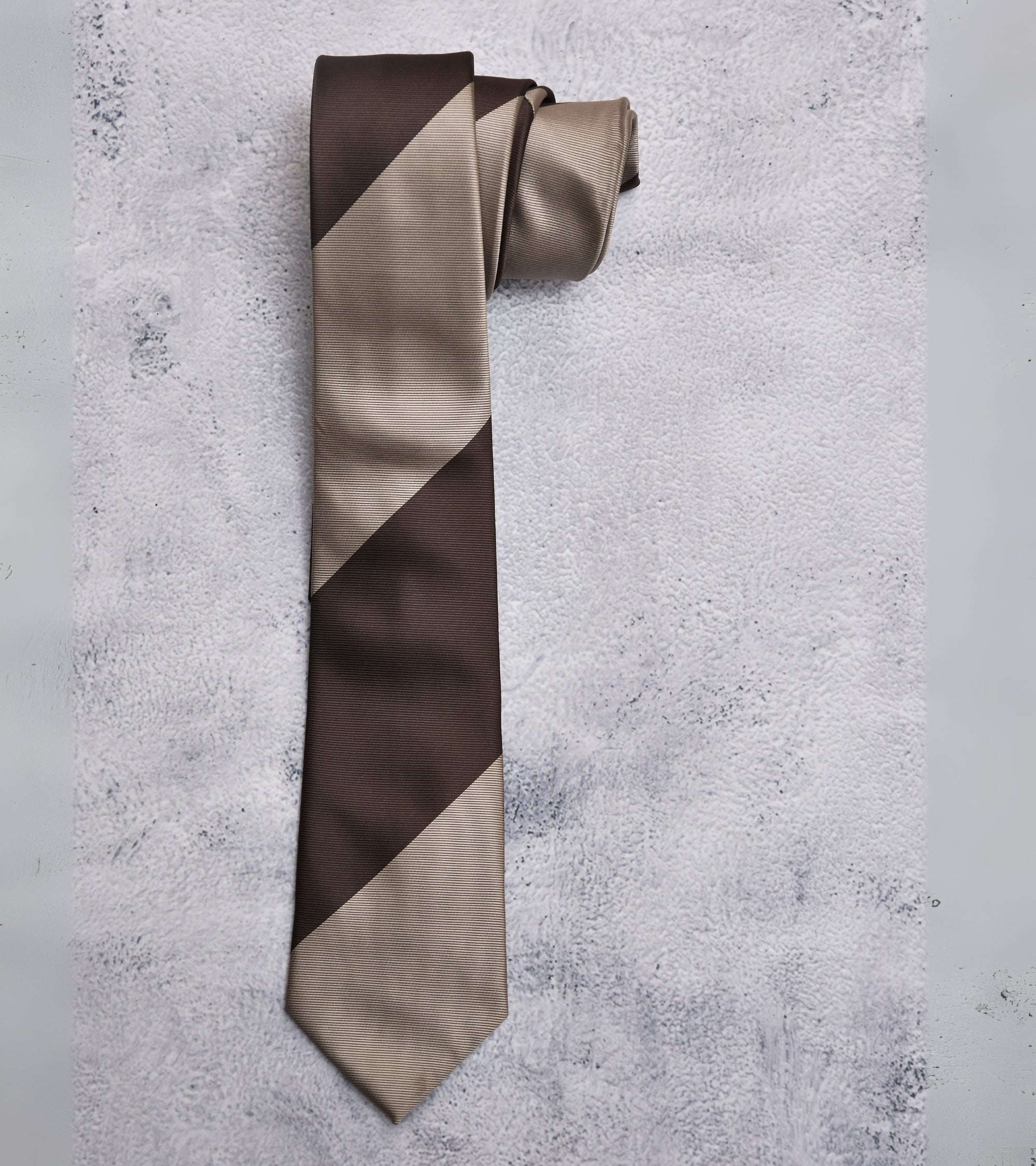 Premsons® Classic Dual-Tone Striped Neck Tie – Elegant Brown & Beige Diagonal Design | Formal & Business Wear for Men