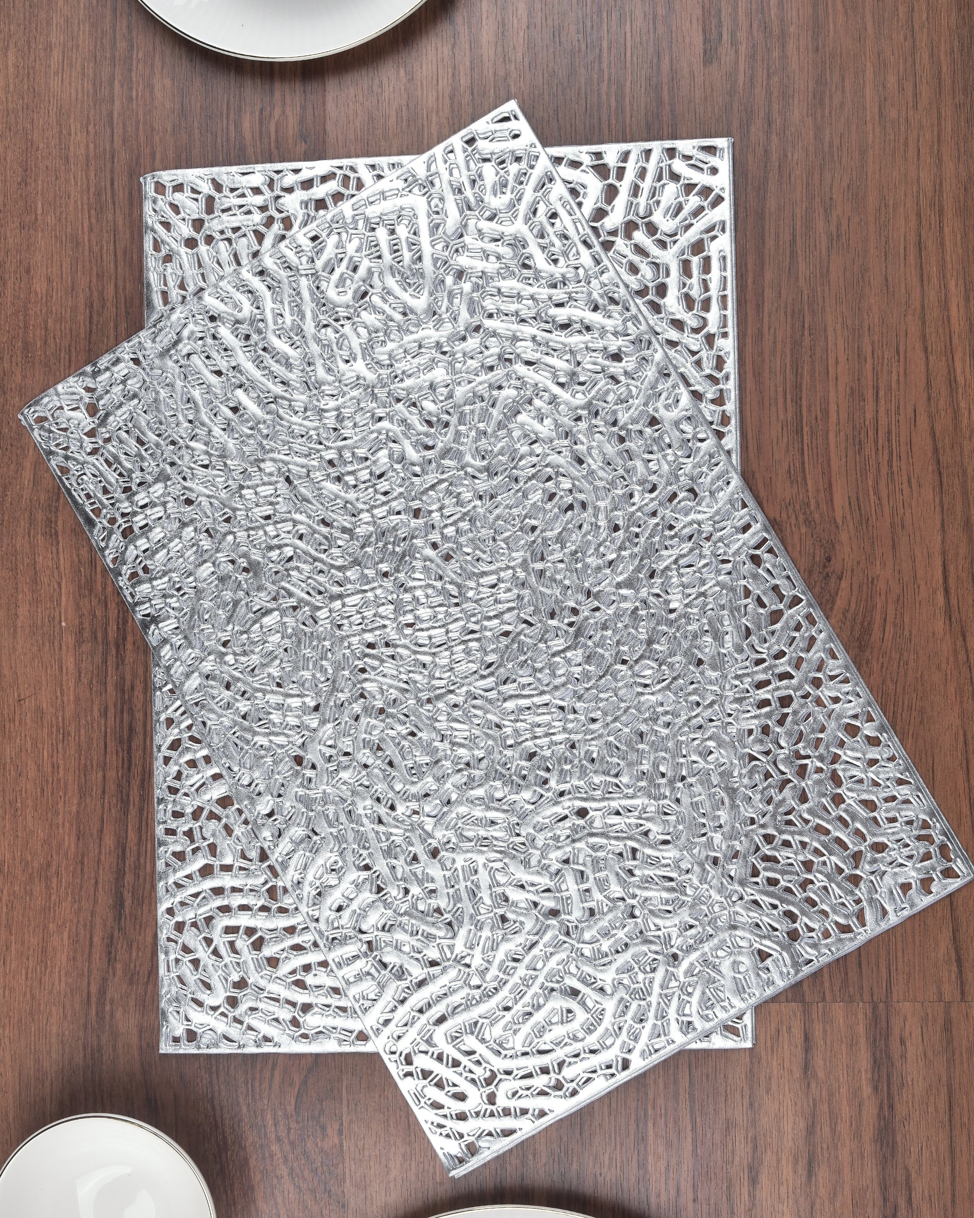 Premsons® Silver Mesh Design Rectangle Metallic Placemats – Washable, Wipeable, Non-Slip & Stain-Resistant Table Mats for Dining, Kitchen, Wedding & Party Décor