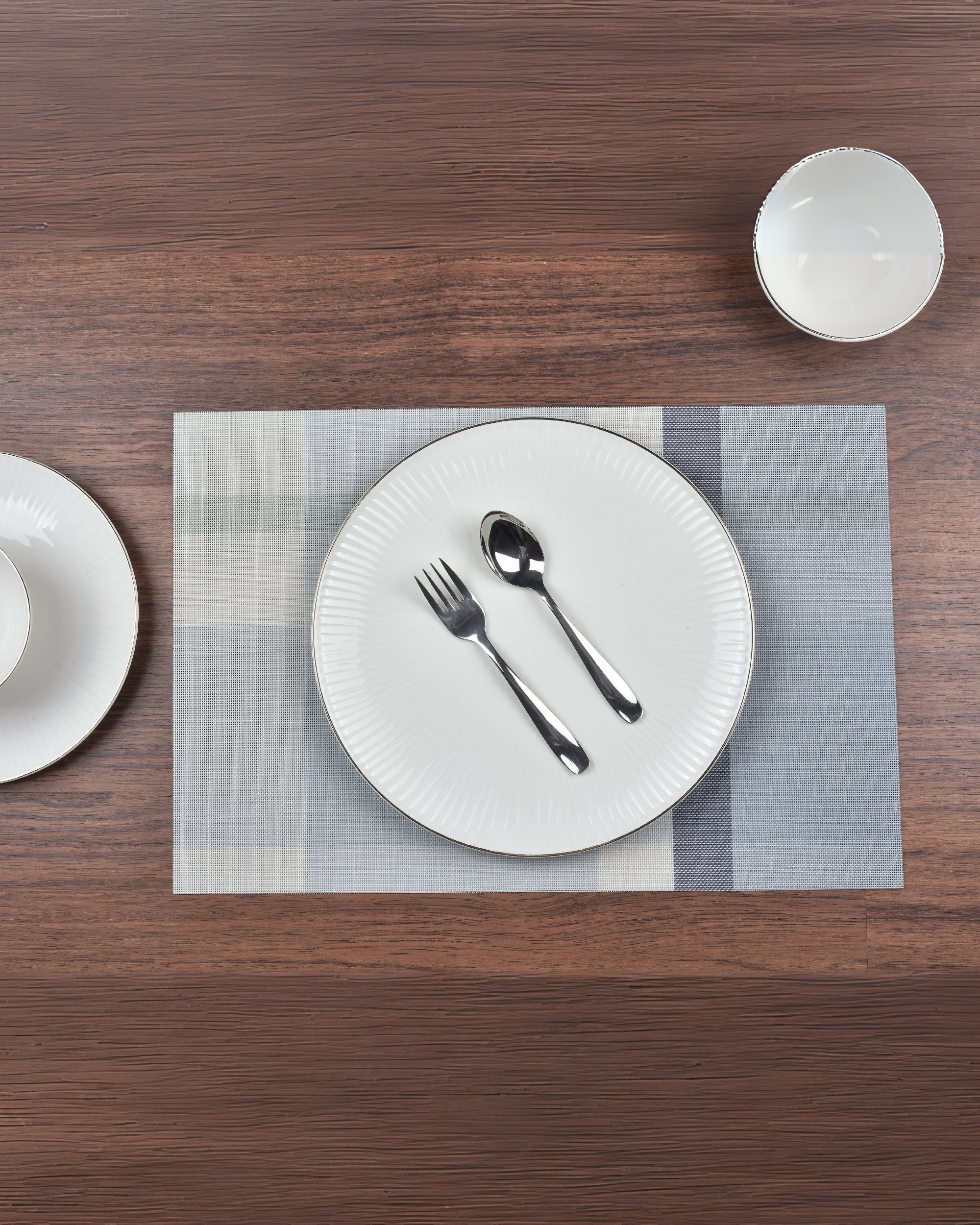 Premsons® Grey & Blue Rectangle Metallic Placemats – Washable, Wipeable, Non-Slip & Stain-Resistant Table Mats for Dining, Kitchen, Wedding & Party Décor