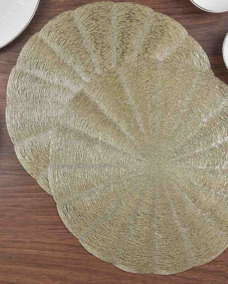 Premsons® Floral Round Table Mat – Scalloped Metallic Placemat | Washable, Wipeable, Non-Slip & Heat-Resistant | Decorative Table Mat for Dining, Kitchen, Wedding & Party Décor – Gold Silver Blend