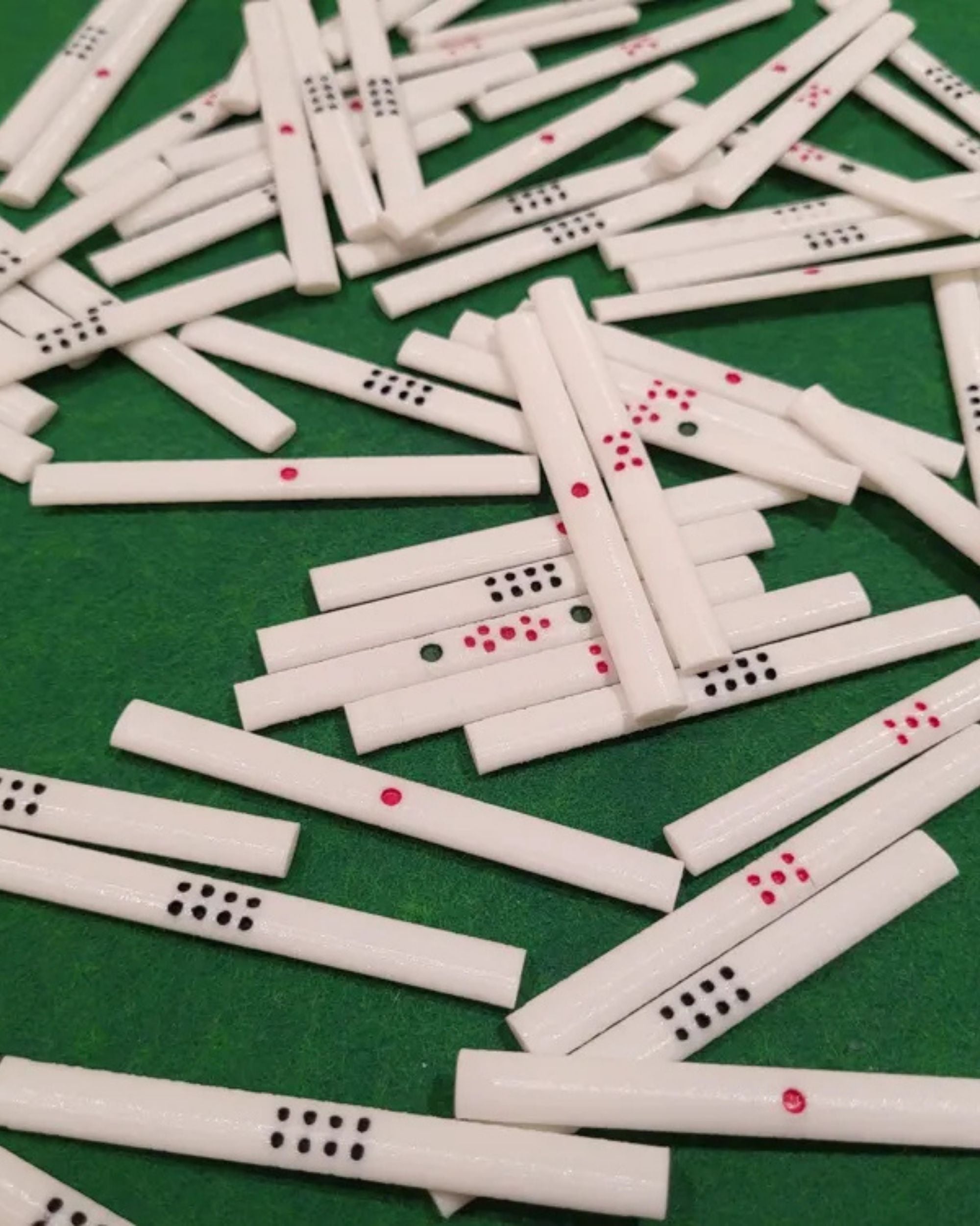 Premsons® Riichi Mahjong Scoring Sticks Set – Ivory White Betting Tiles – Set of 44 – Japanese Mahjong Accessories