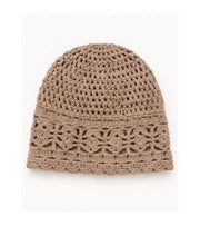 Beige crochet cap with openwork pattern and decorative scalloped band