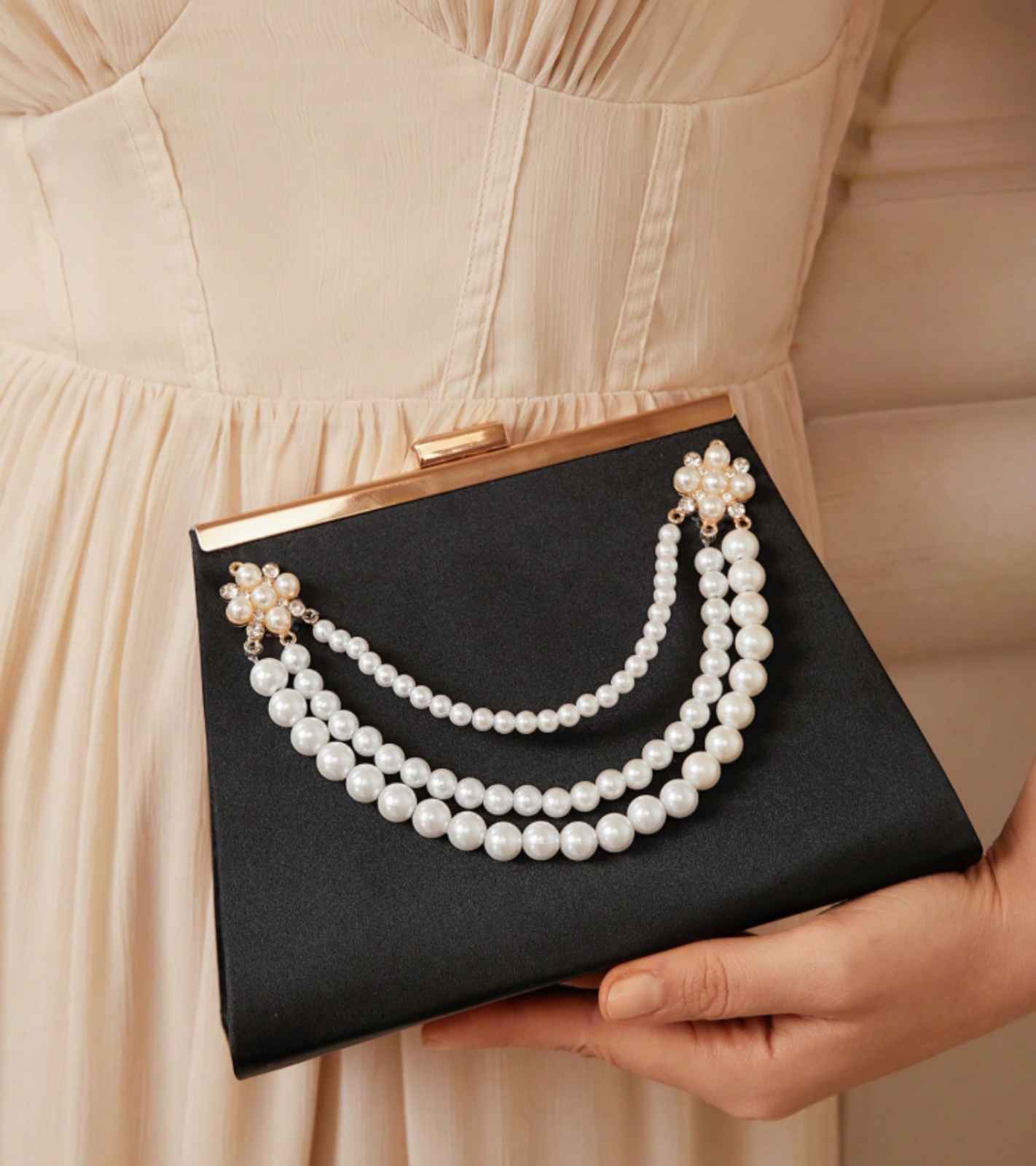 Eternia® Pearl Embellished Evening Clutch – Decorative Pearl Chain Handle – Black