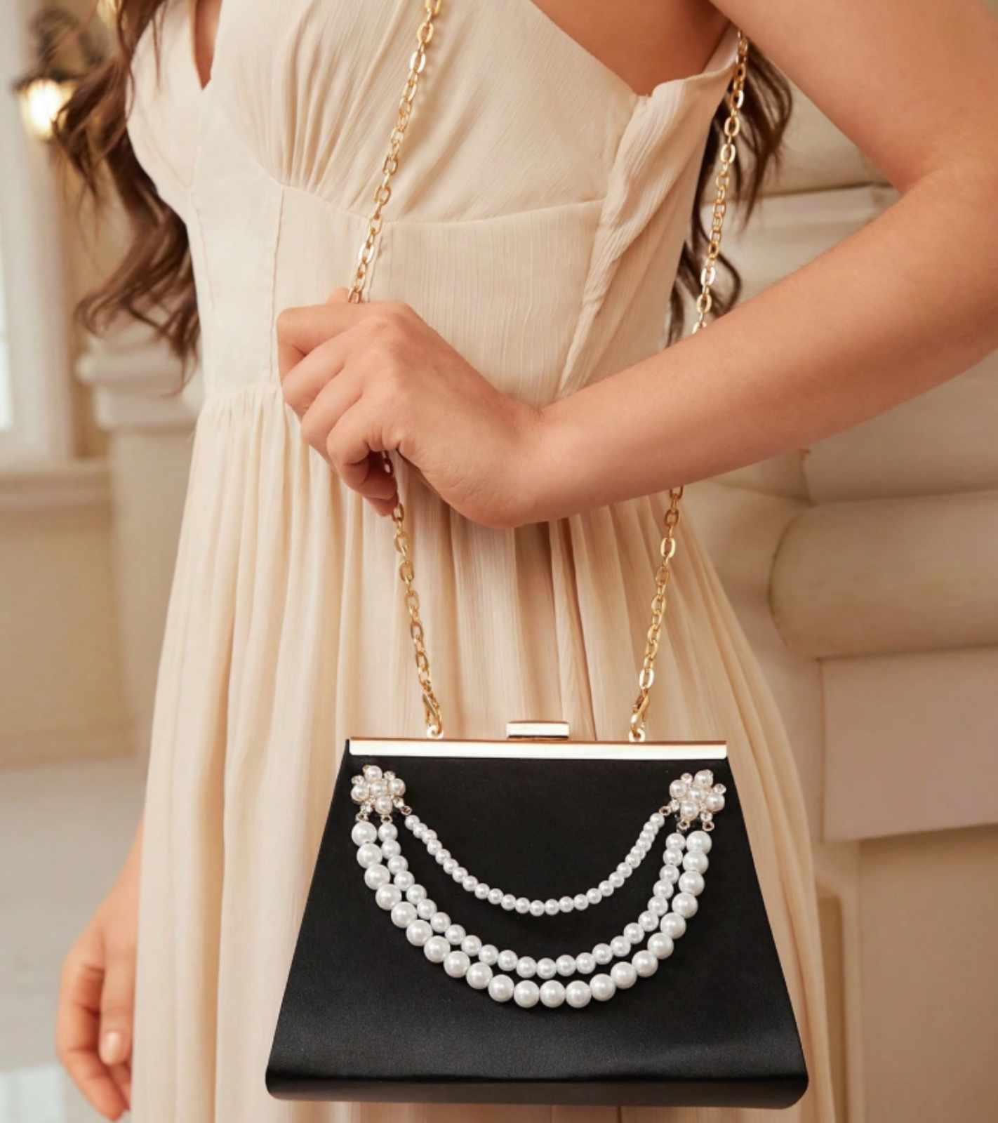 Eternia® Pearl Embellished Evening Clutch – Decorative Pearl Chain Handle – Black