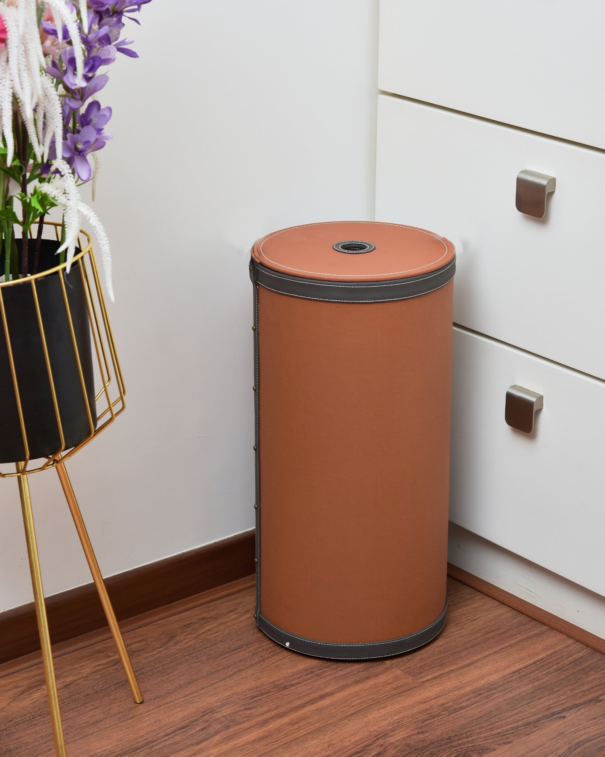 Premsons® Two Tone Laundry Basket -  Modern Faux Leather Hamper for Clothes Storage - Round - Large - Orange & Grey - 20 Litres