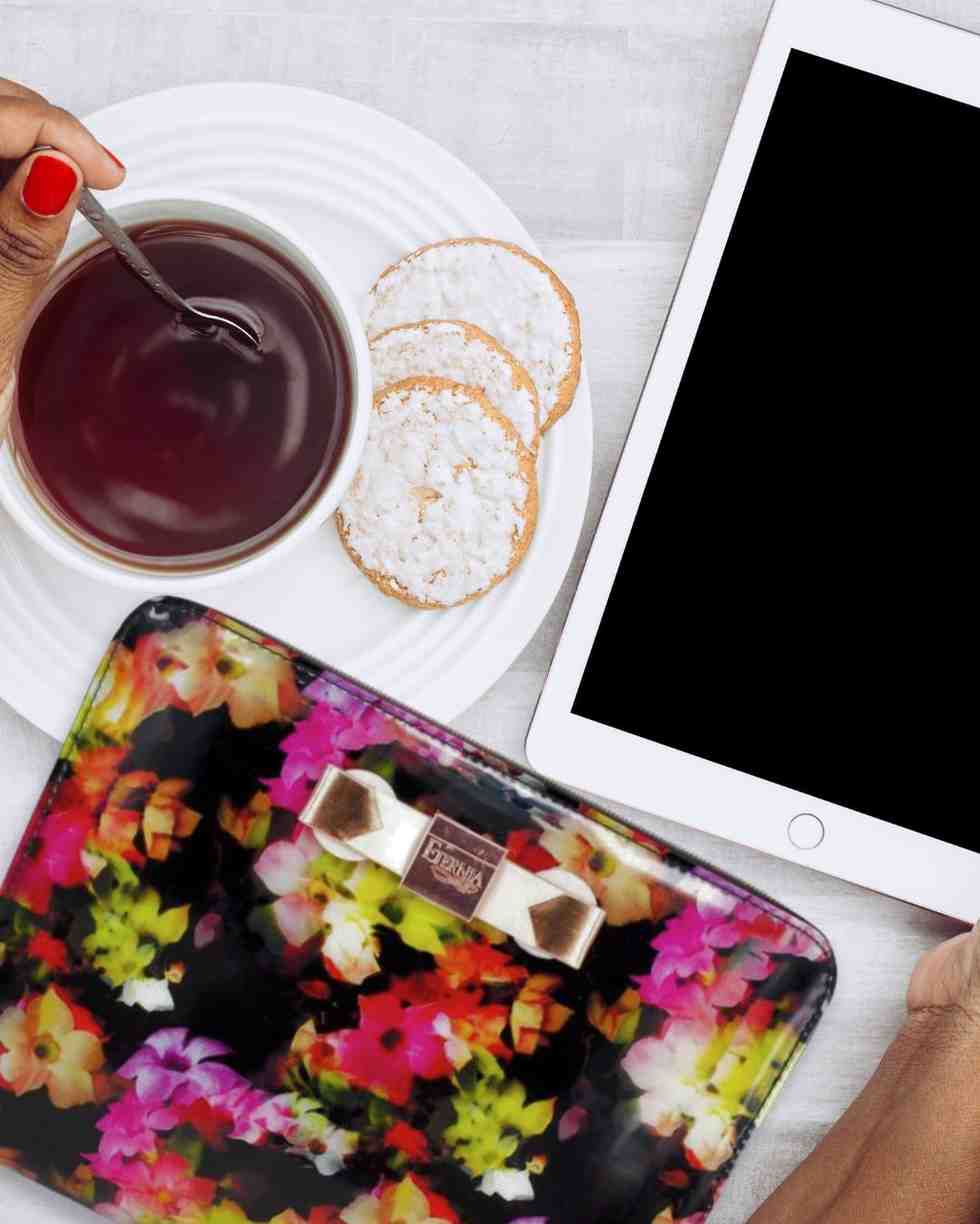 Eternia® Floral iPad & Tablet Carry Bag – Black with Multicolour Floral Print | Stylish, Protective, and Water-Resistant Sleeve for iPad Mini and Other Tablets