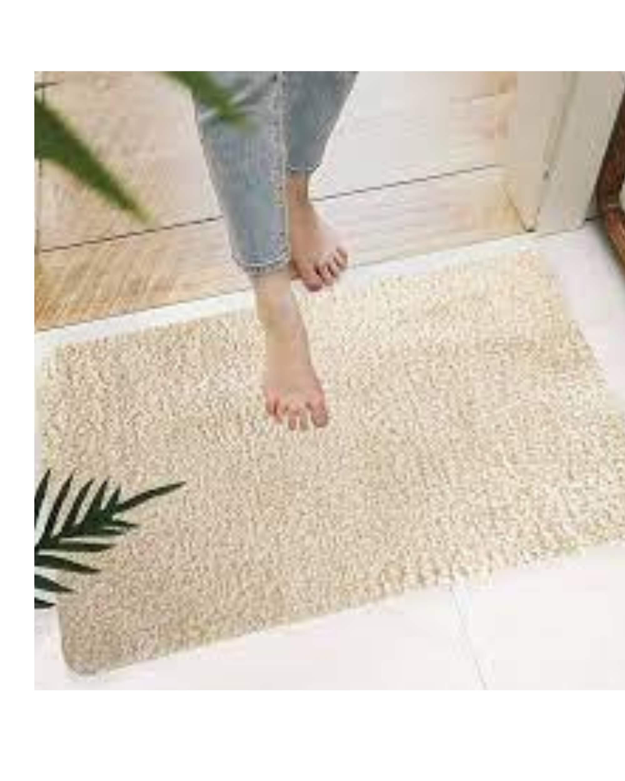 Premsons® Super Soft Anti-Skid Bath Mat – Ultra Absorbent & Plush Rectangular Rug for Bathroom, Quick-Dry, Machine Washable, Comfortable & Durable (40x60 cm, Cream)