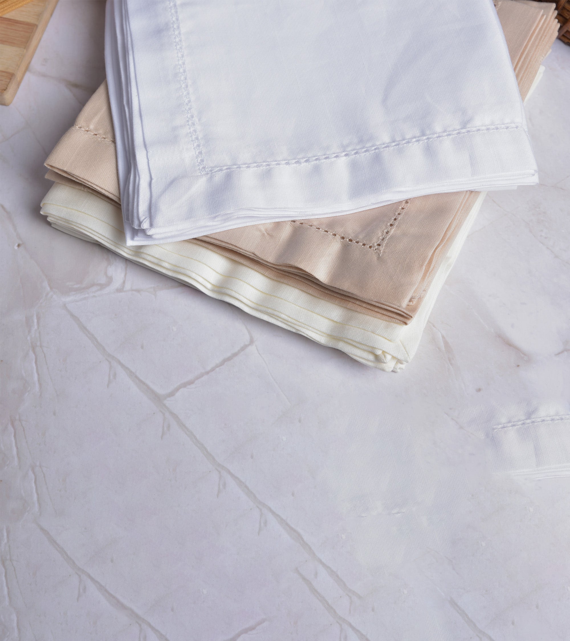 Premsons® Elegant Linen-Cotton Table Napkins – 16x16 Inch (Pack of 6) | Reusable & Machine Washable | Ideal for Dining, Parties, Weddings, Restaurants & Hotels - White
