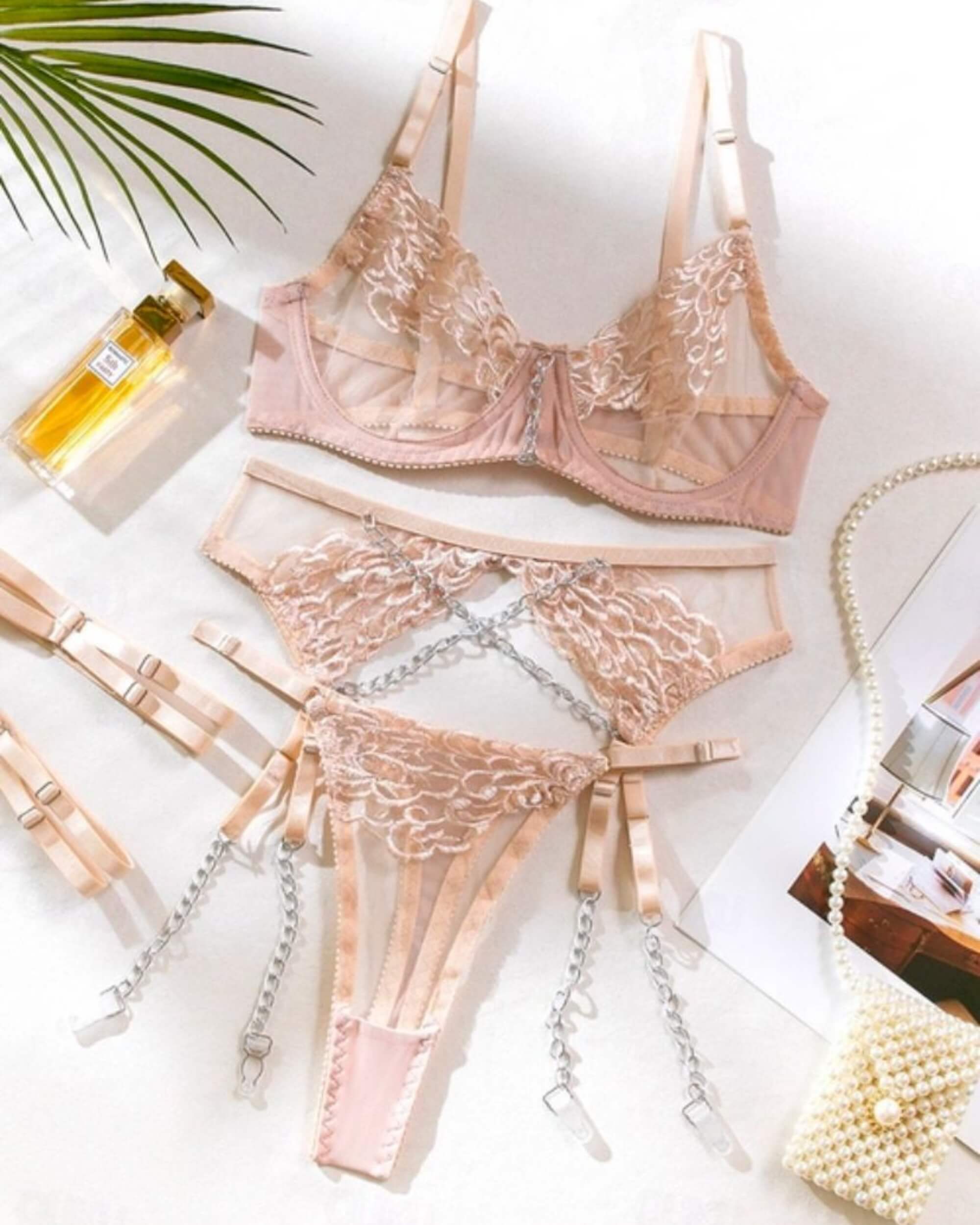 Premsons® Ladies Lace Lingerie Set – 5-Piece Sheer Bra, Strappy Panty, Chain Detail & Garter Attachments for an Elegant, Sexy Look