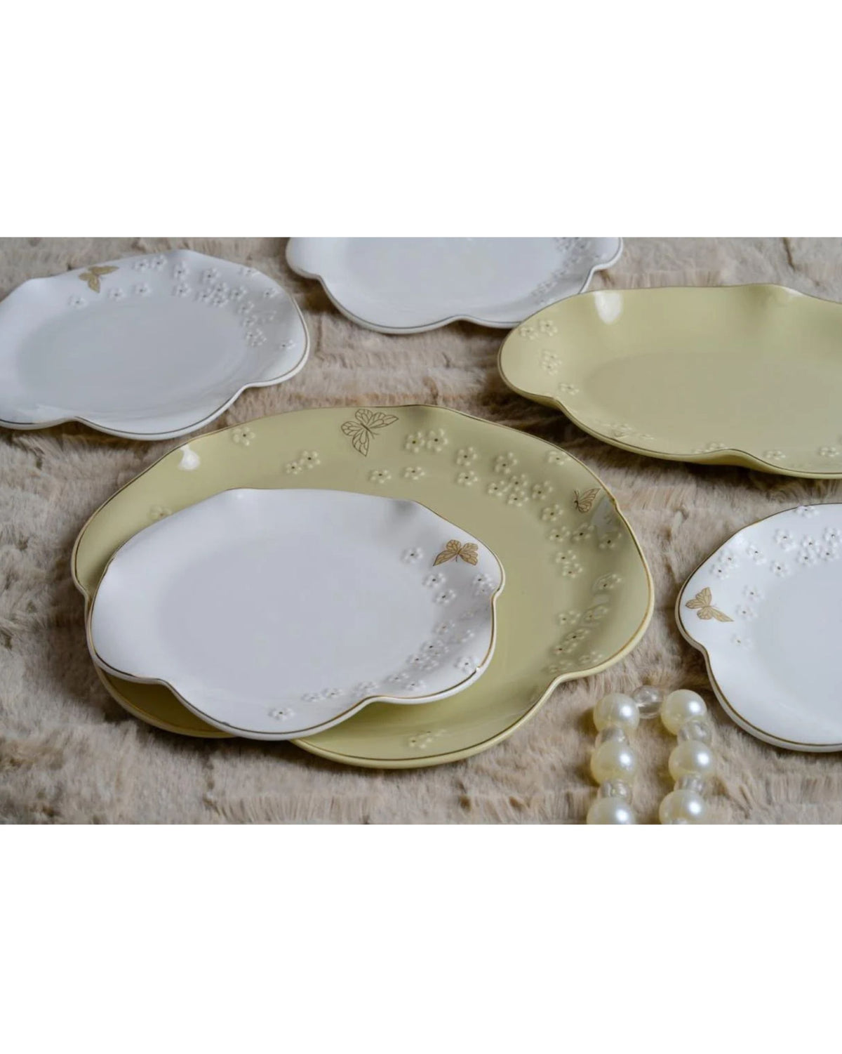 Premsons® Set of 4 Floral Ceramic Dinner Plates with Raised Pearl Detailing and Gold Butterfly Accents