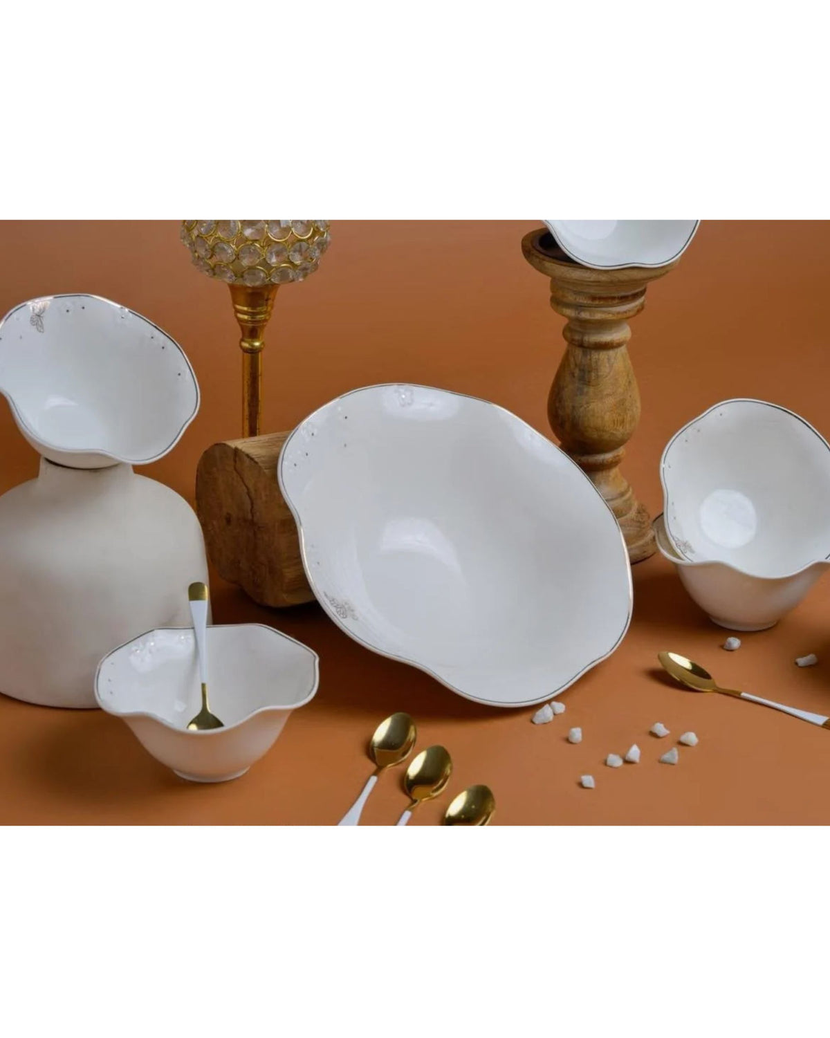 Premsons® White Ceramic Serving Bowl Set with Irregular Scalloped Edges and Gold Accents