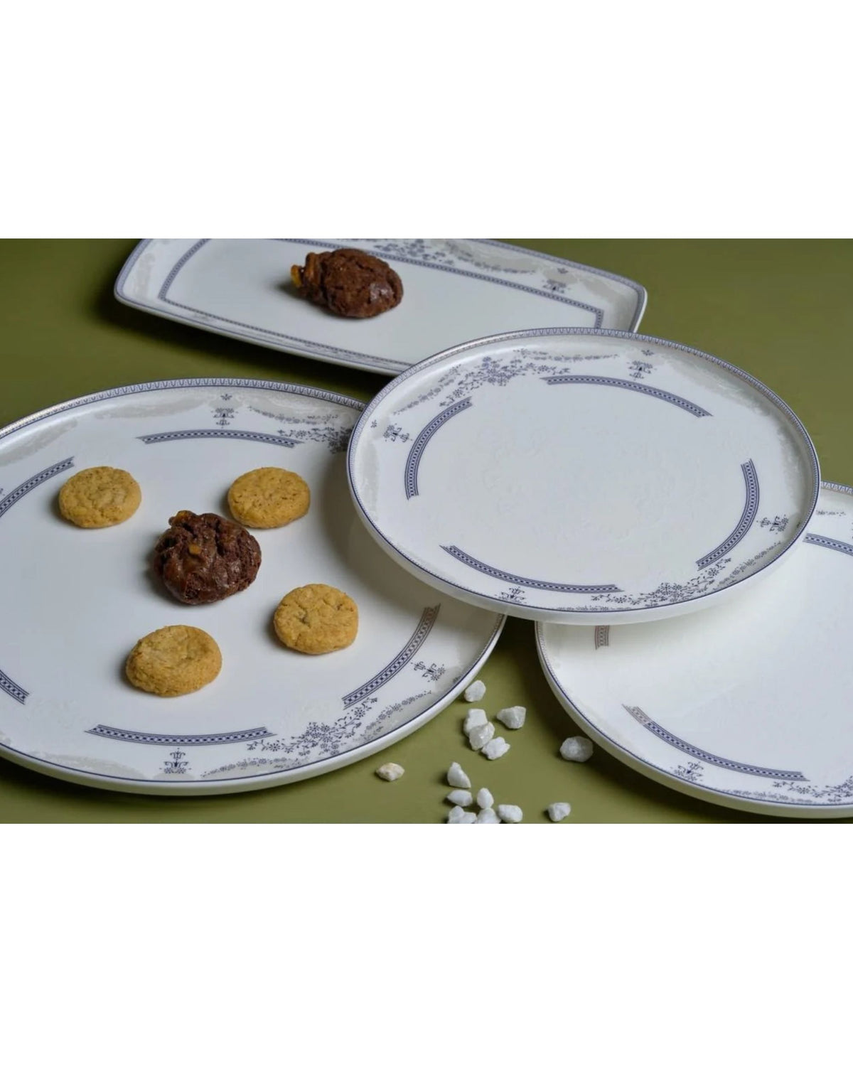 Premsons® Floral Ceramic Snack Plate Set with 3 Round Plates and 1 Rectangular Trays
