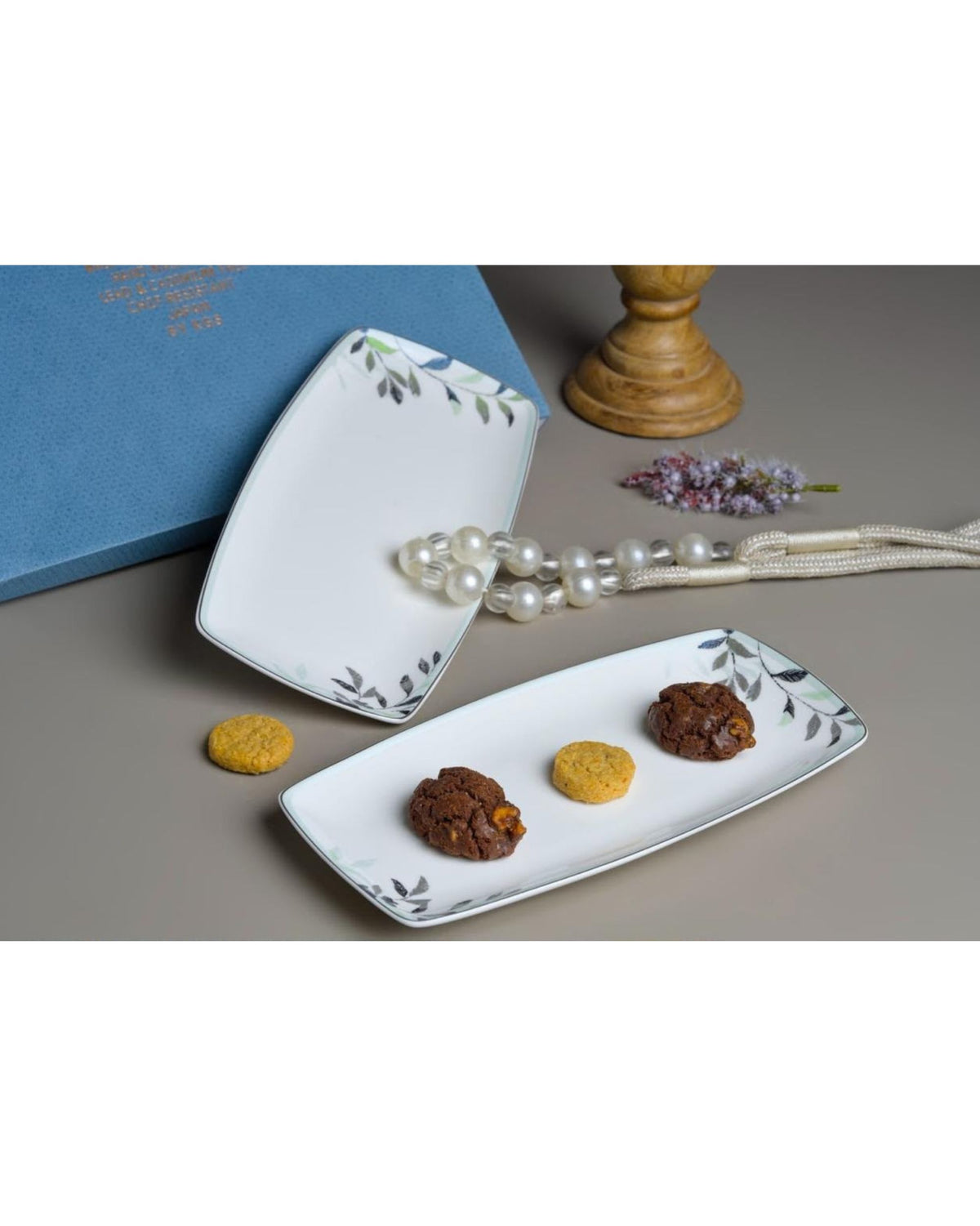 Premsons® Set of 2 Floral Ceramic Rectangular Serving Plates