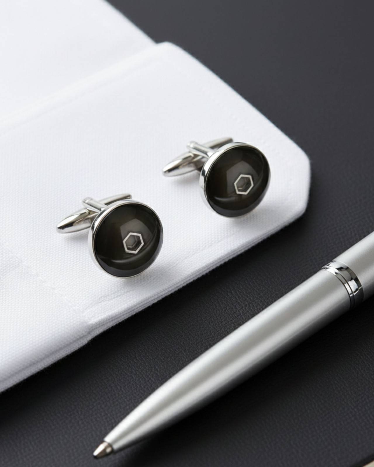 Premsons® Men’s Classic Round Cufflinks with Dark Enamel Finish & Metal Emblem, Vintage Inspired Formal Accessories – Black