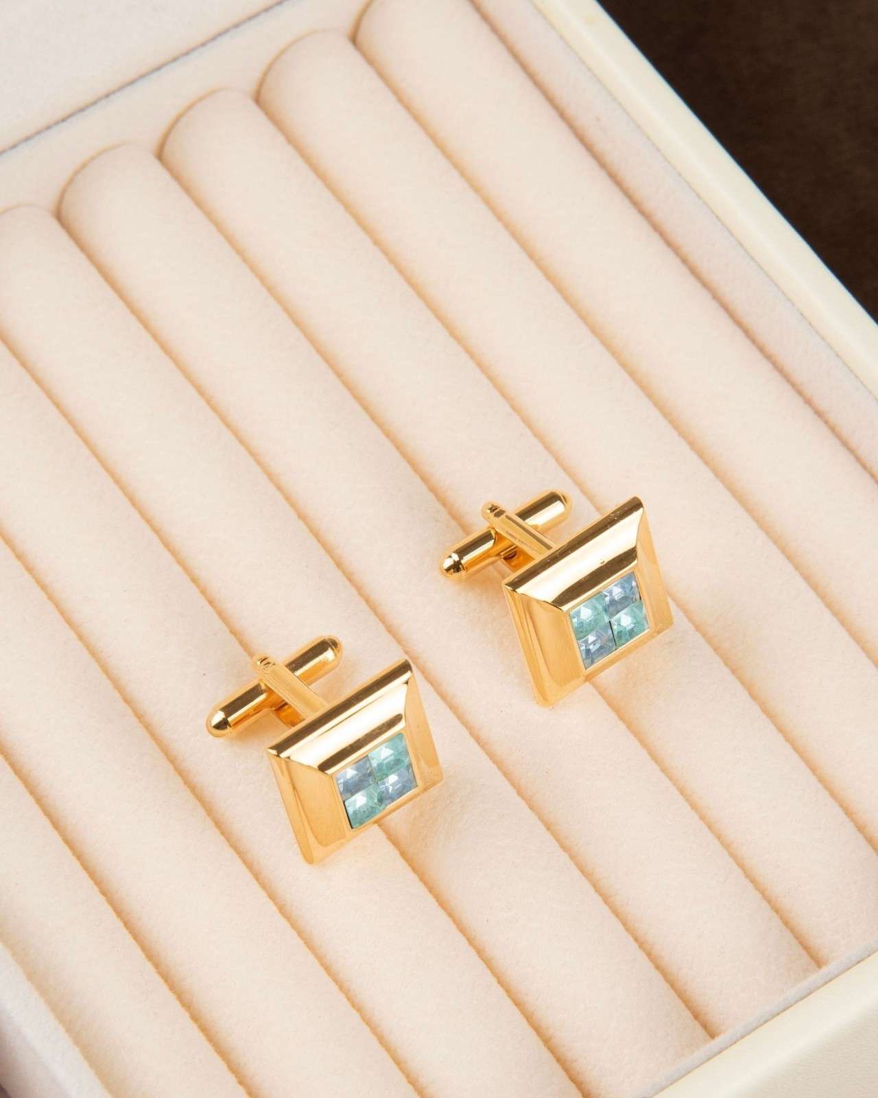 Premsons® Men’s Gold Tone Square Cufflinks with Crystal Mosaic Centre, Premium Formal Wear Accessories for Weddings & Parties – Light Blue