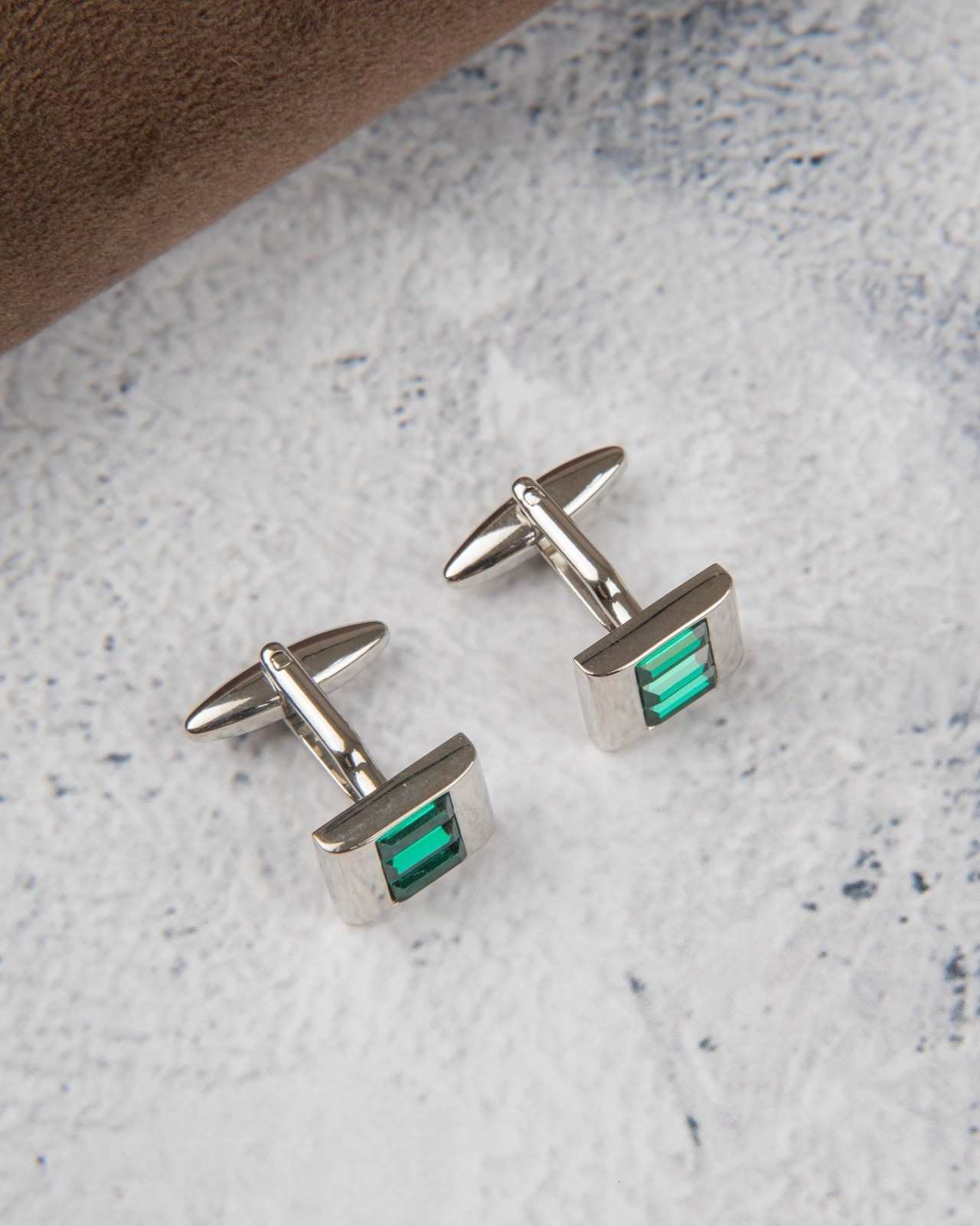 Premsons® Men’s Minimalist Square Cufflinks with Emerald Green Stone Inlay, Modern Business Shirt Accessories for Professionals – Green
