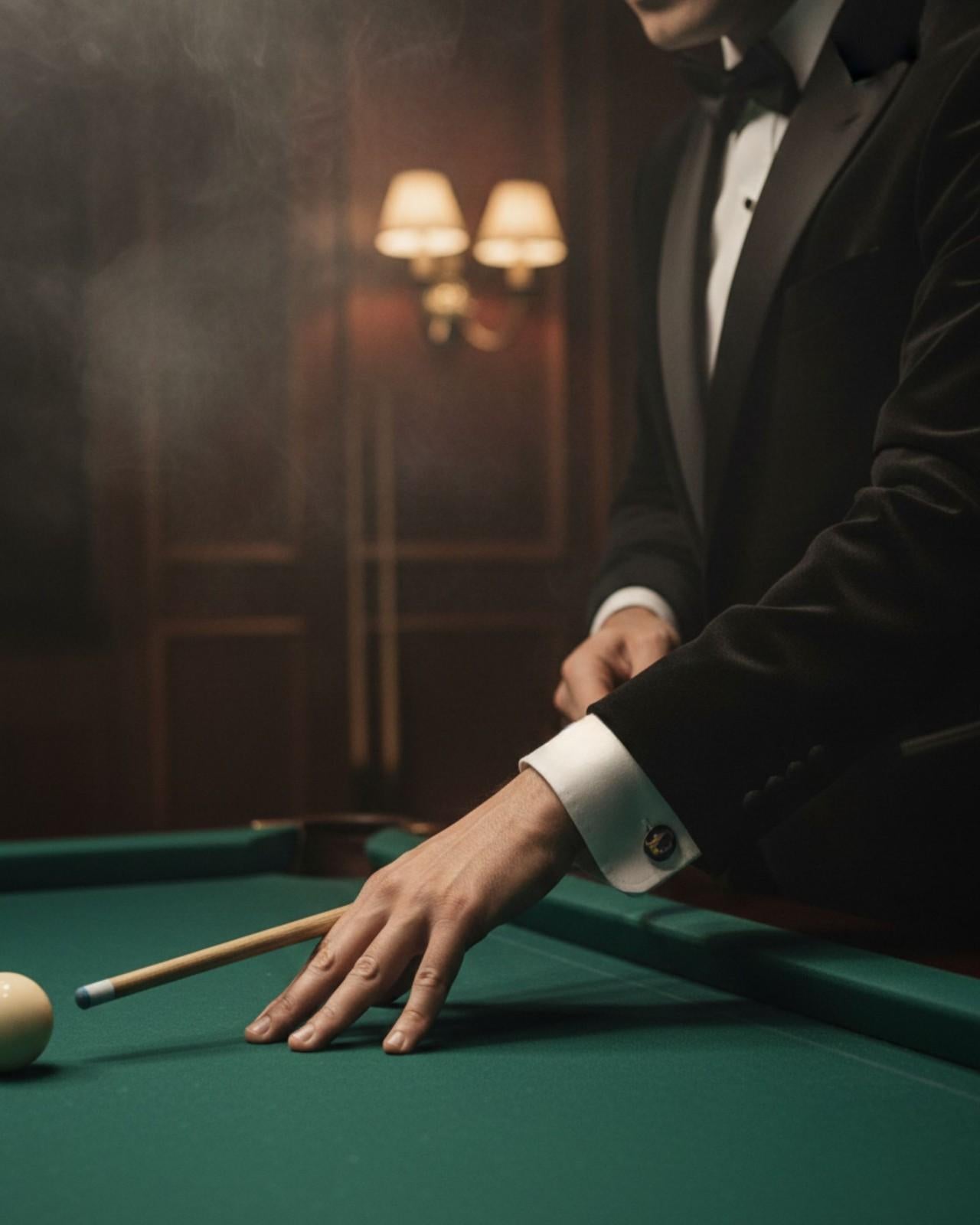 Premsons® Men’s Round Silver Tone Designer Cufflinks with Enamel Target Pattern, Classic Formal Shirt Accessories – Black