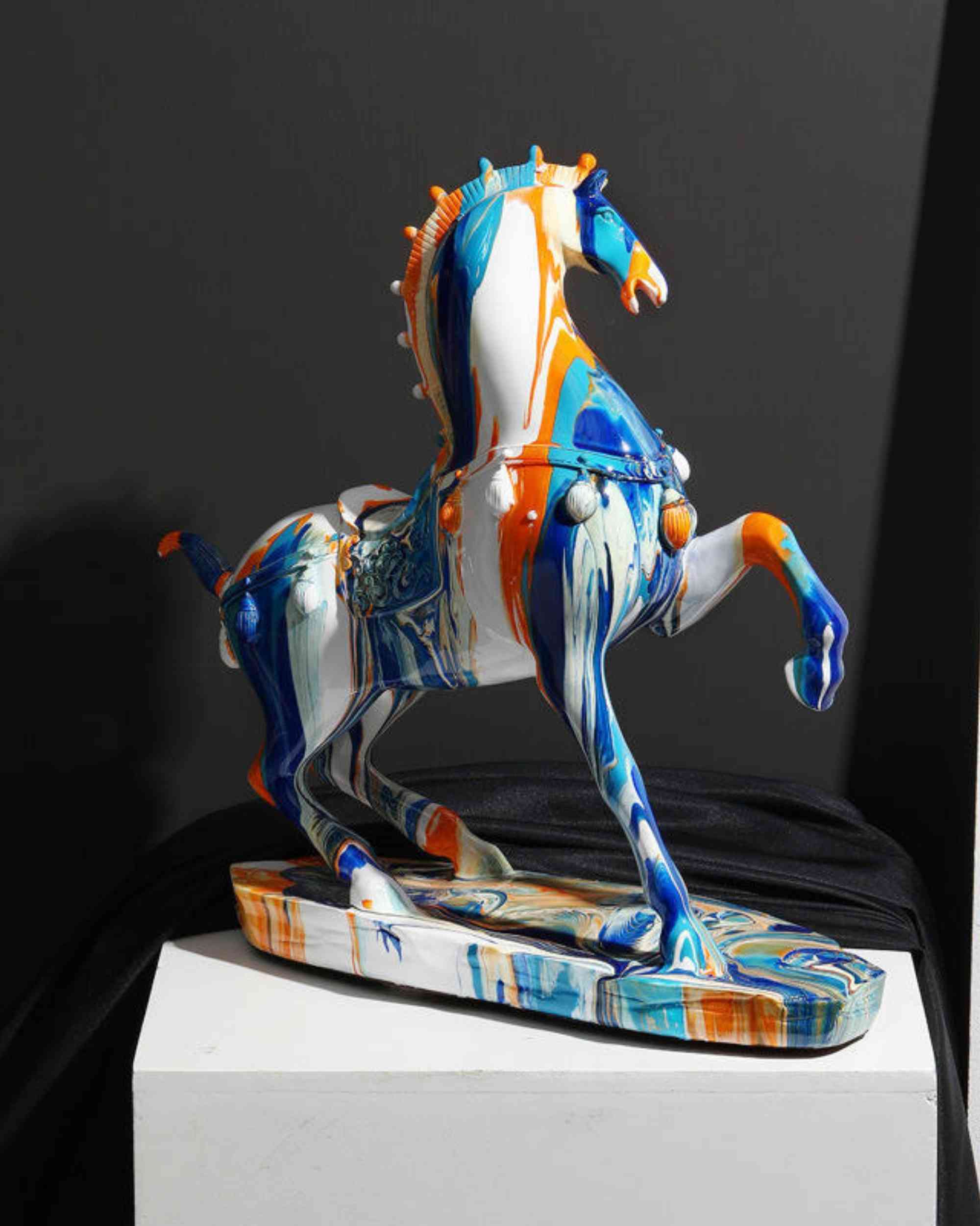 Premsons® Pop Art Horse Sculpture – Graffiti Resin Figurine – Multicolour