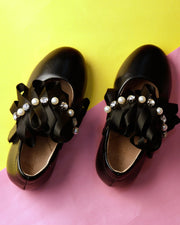 Premsons® Black Girls’ Sandals with Pretty Pearl Strap – Stylish, Comfortable & Lightweight Footwear for Everyday Wear & Special Occasions