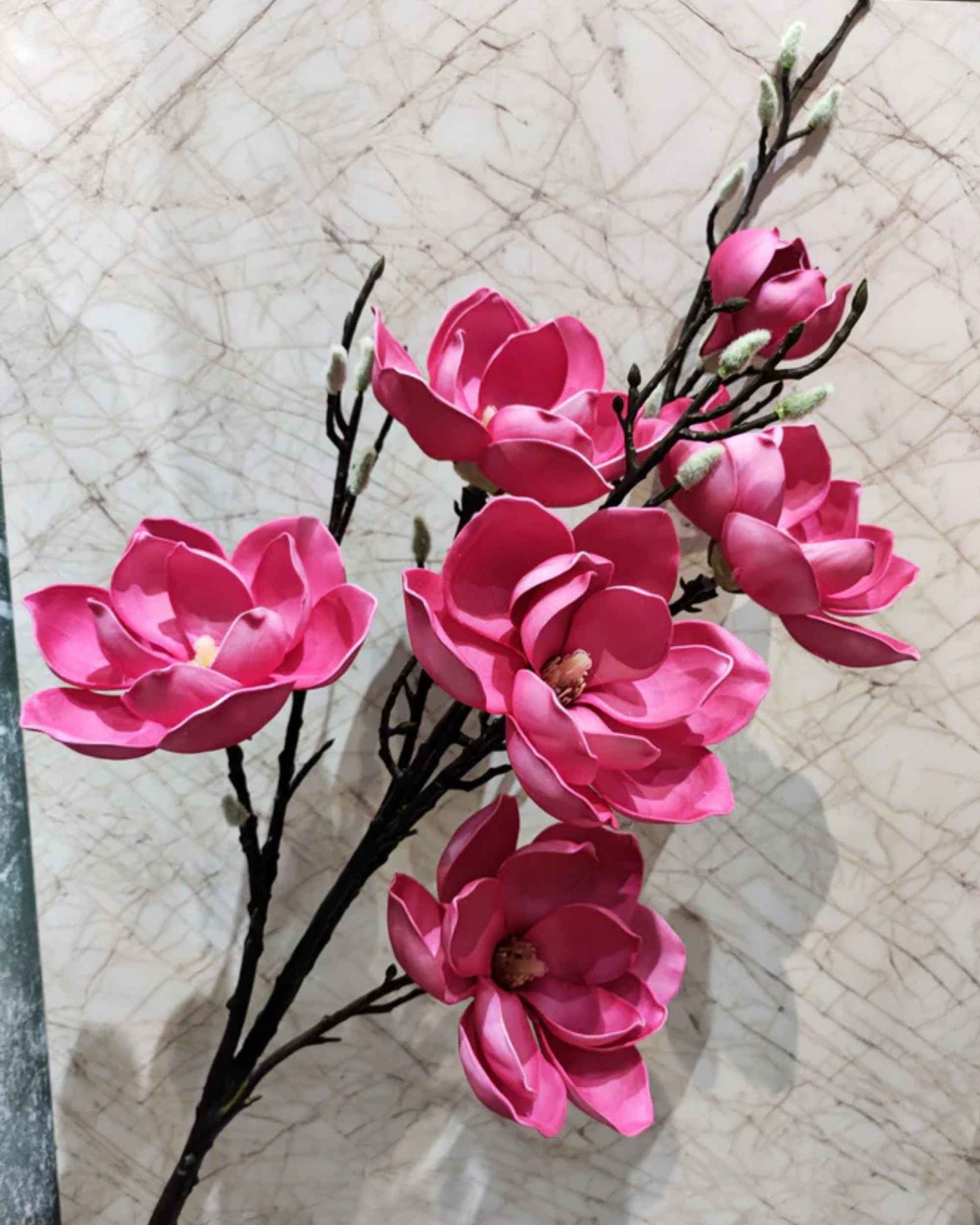 Premsons® Elegant Artificial Magnolia Flower – 1 Stem of Realistic Silk Bloom for Home Décor, Office, or Events | Long-Lasting Faux Floral Arrangement