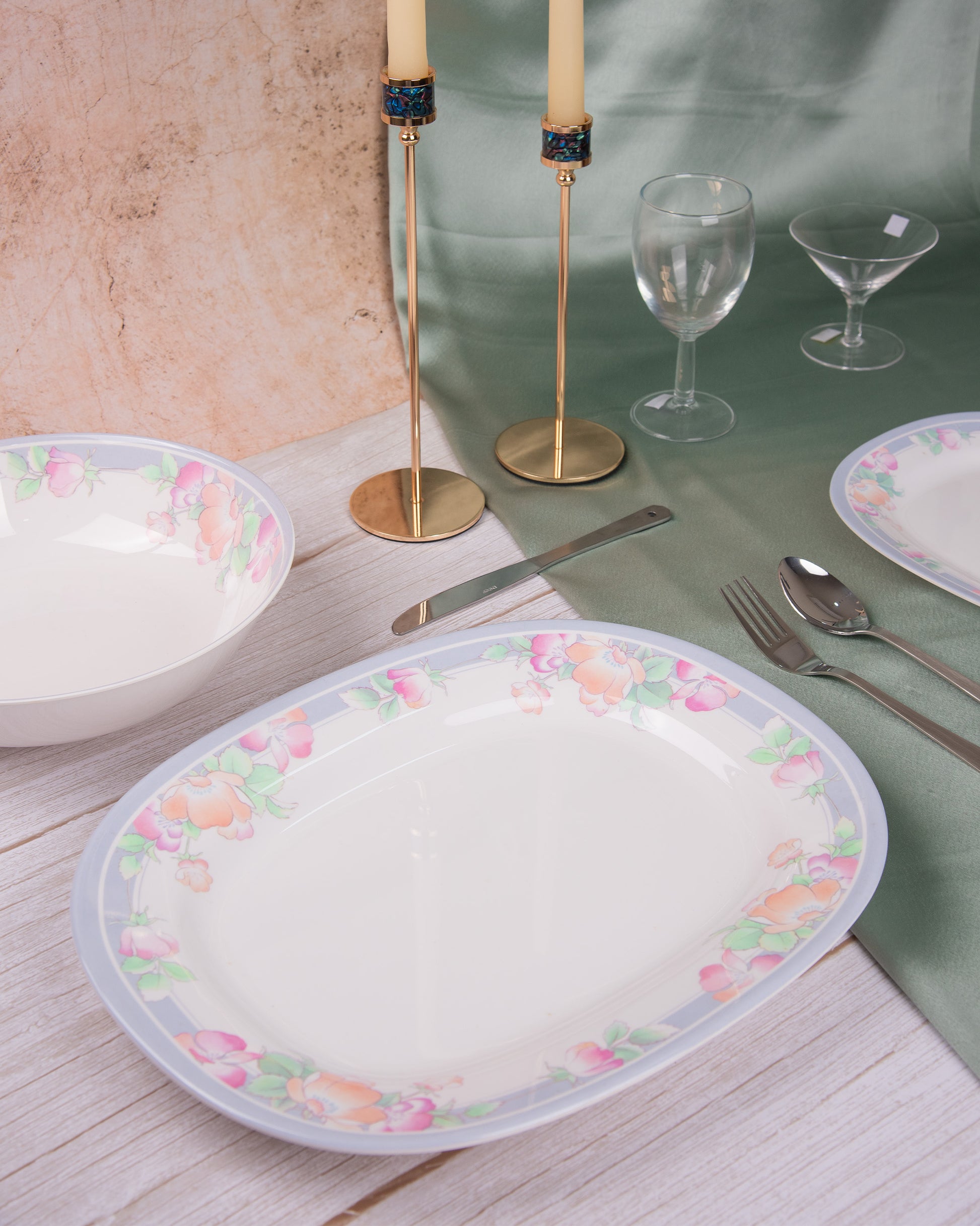 White oval melamine serving plate with pastel floral rim, set of 6